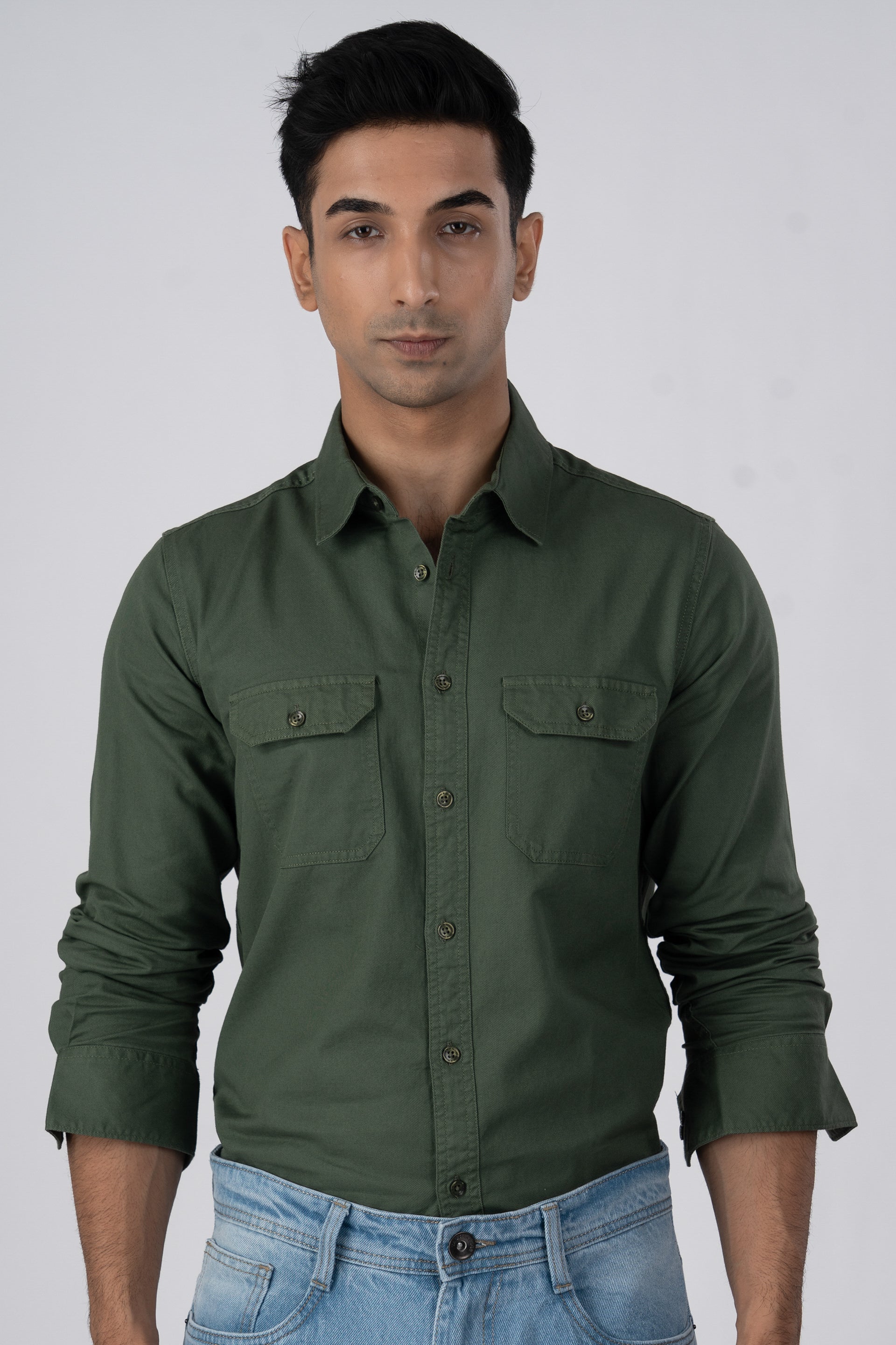 Classic Cotton Cargo Shirt In Green