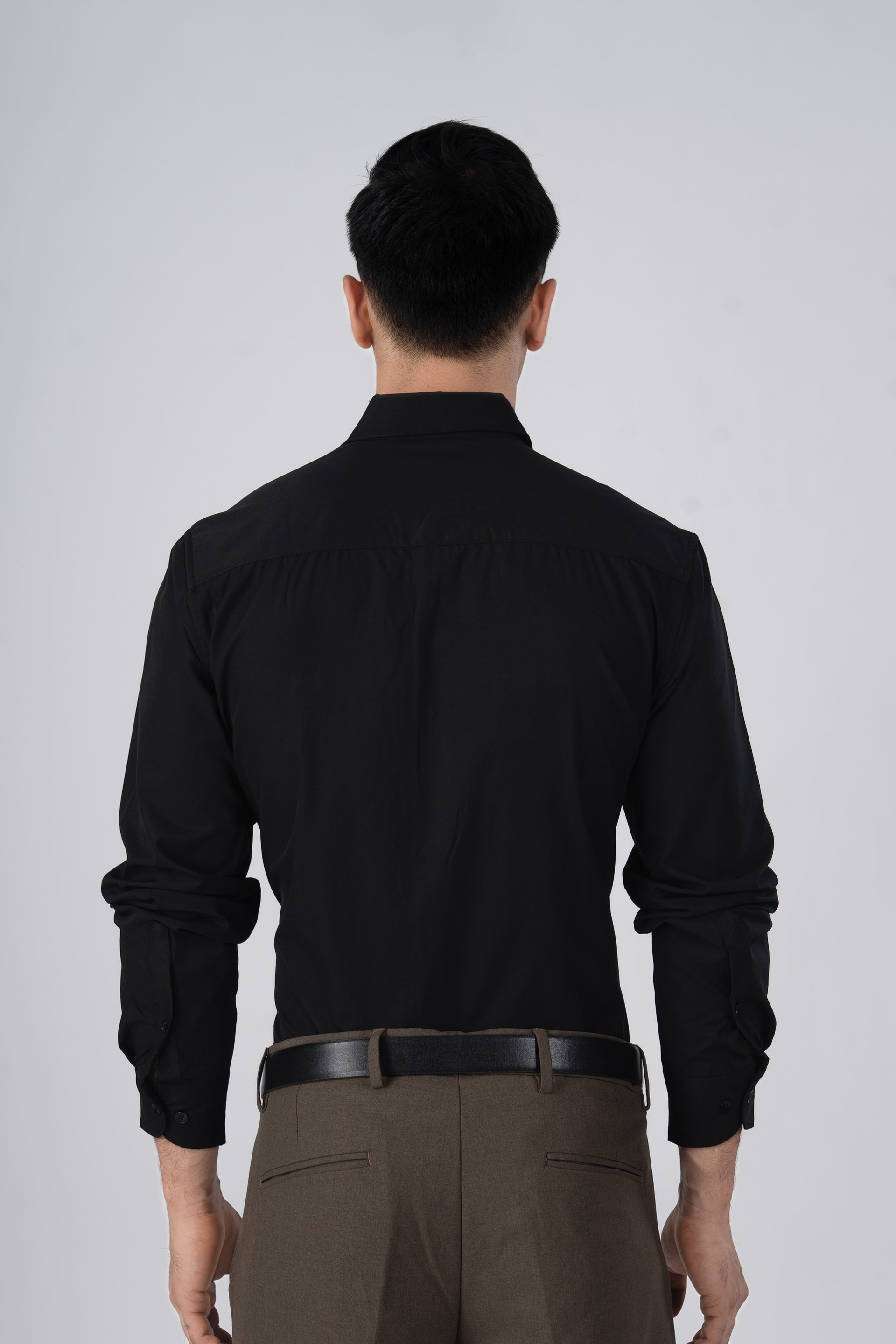 Featherlite Wrinkle Resistant Shirt In Black