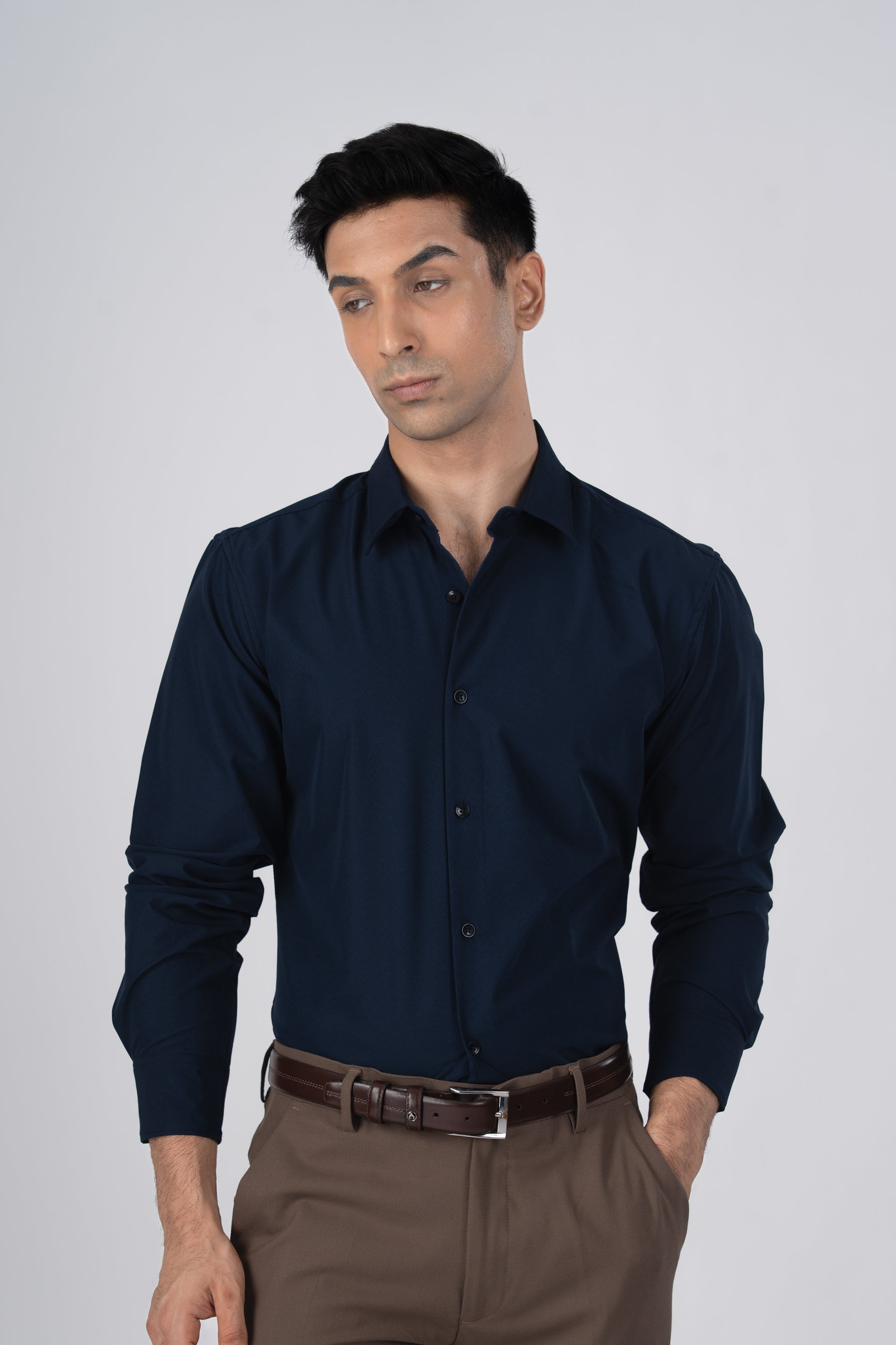 Featherlite Wrinkle Resistant Shirt In Navy