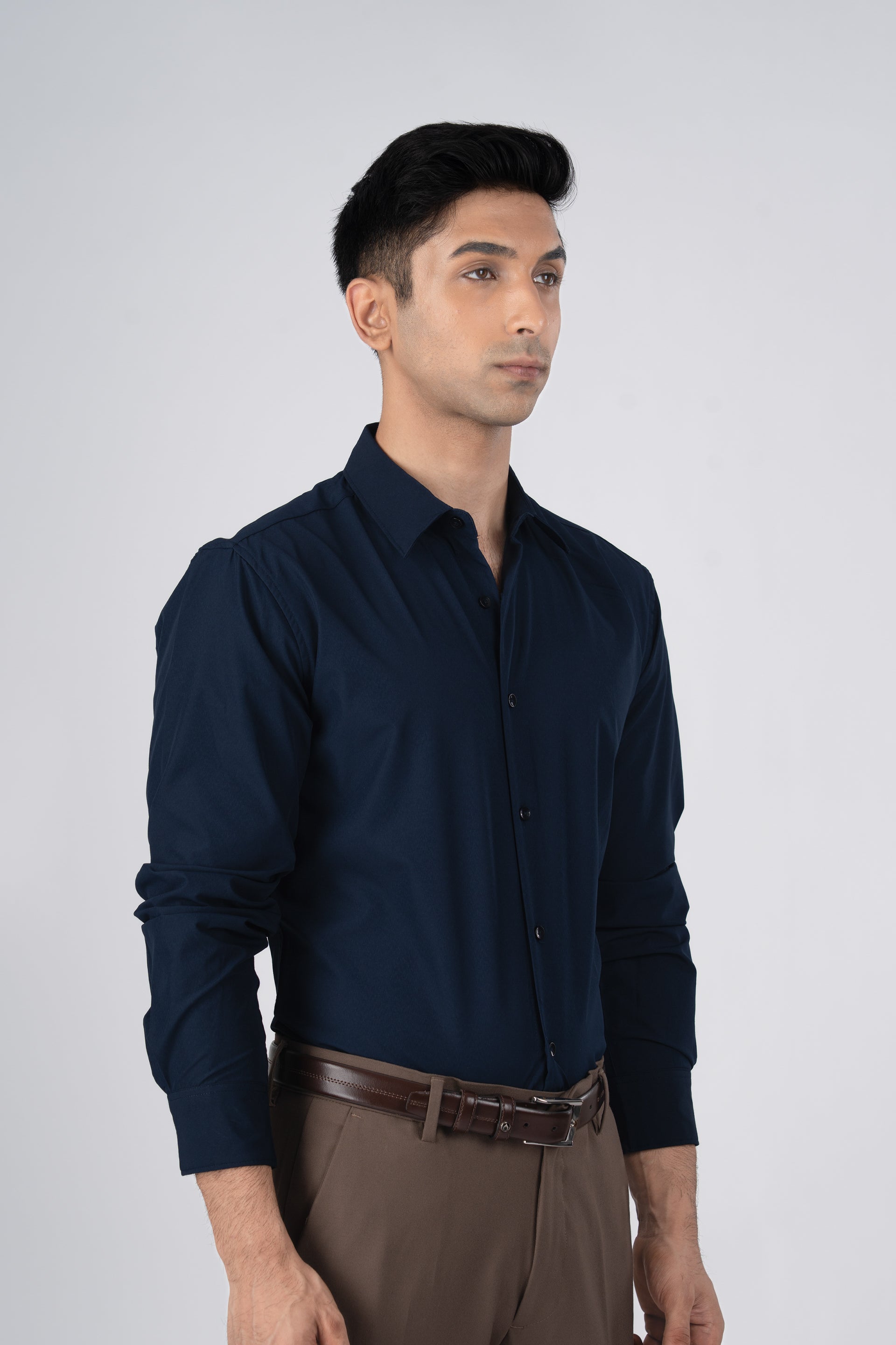 Featherlite Wrinkle Resistant Shirt In Navy