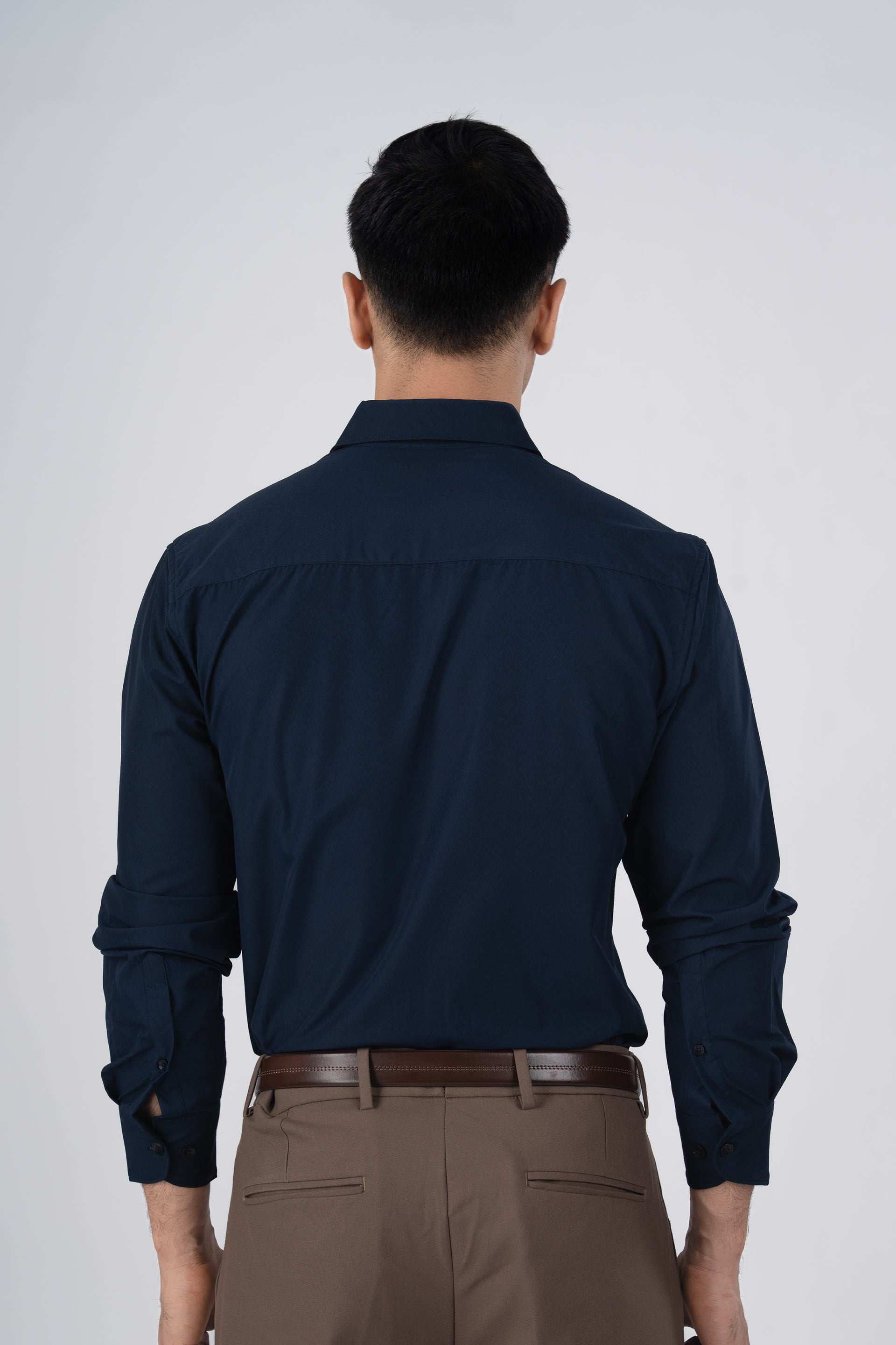 Featherlite Wrinkle Resistant Shirt In Navy