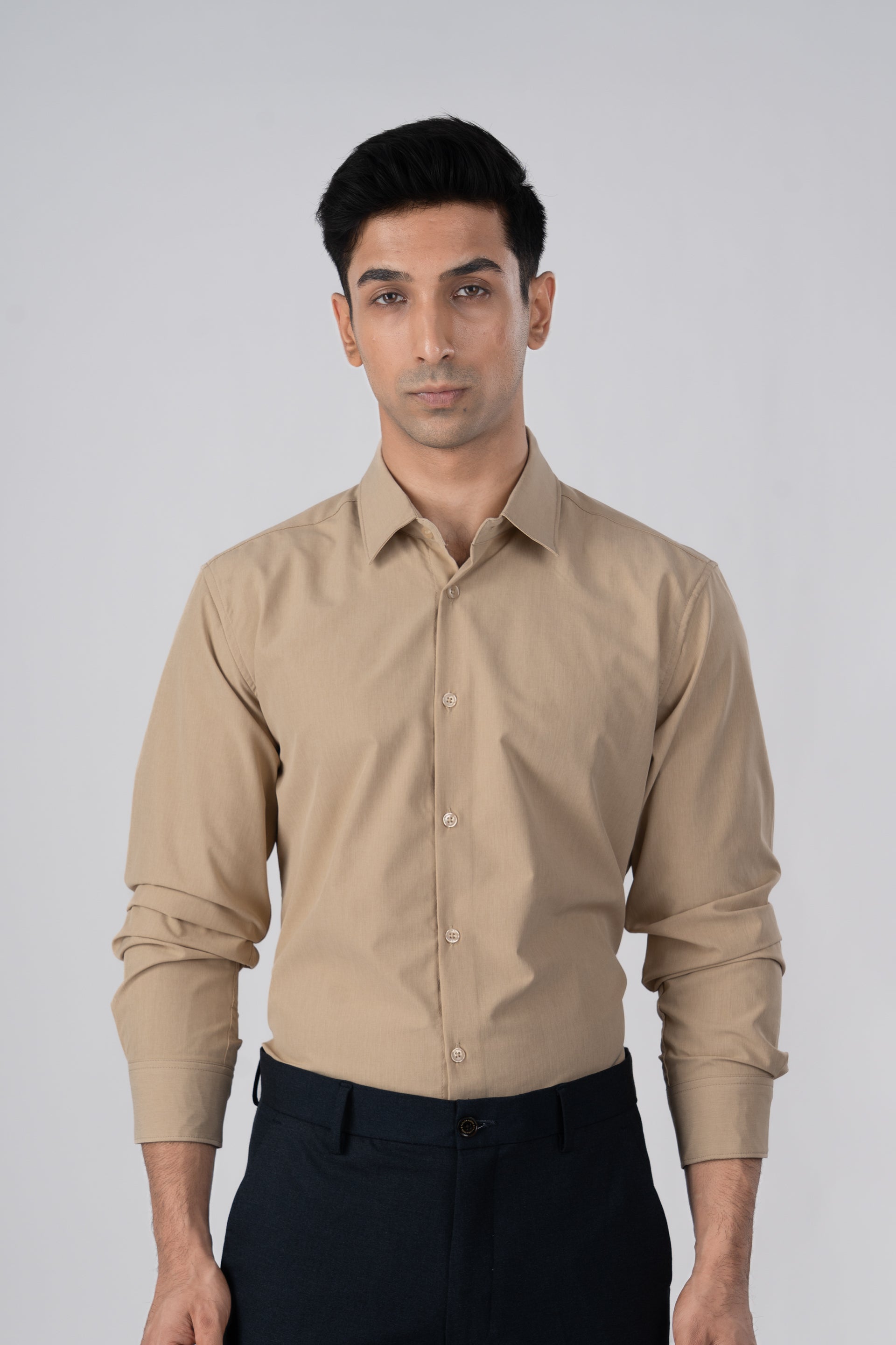 Featherlite Wrinkle Resistant Shirt In Cream