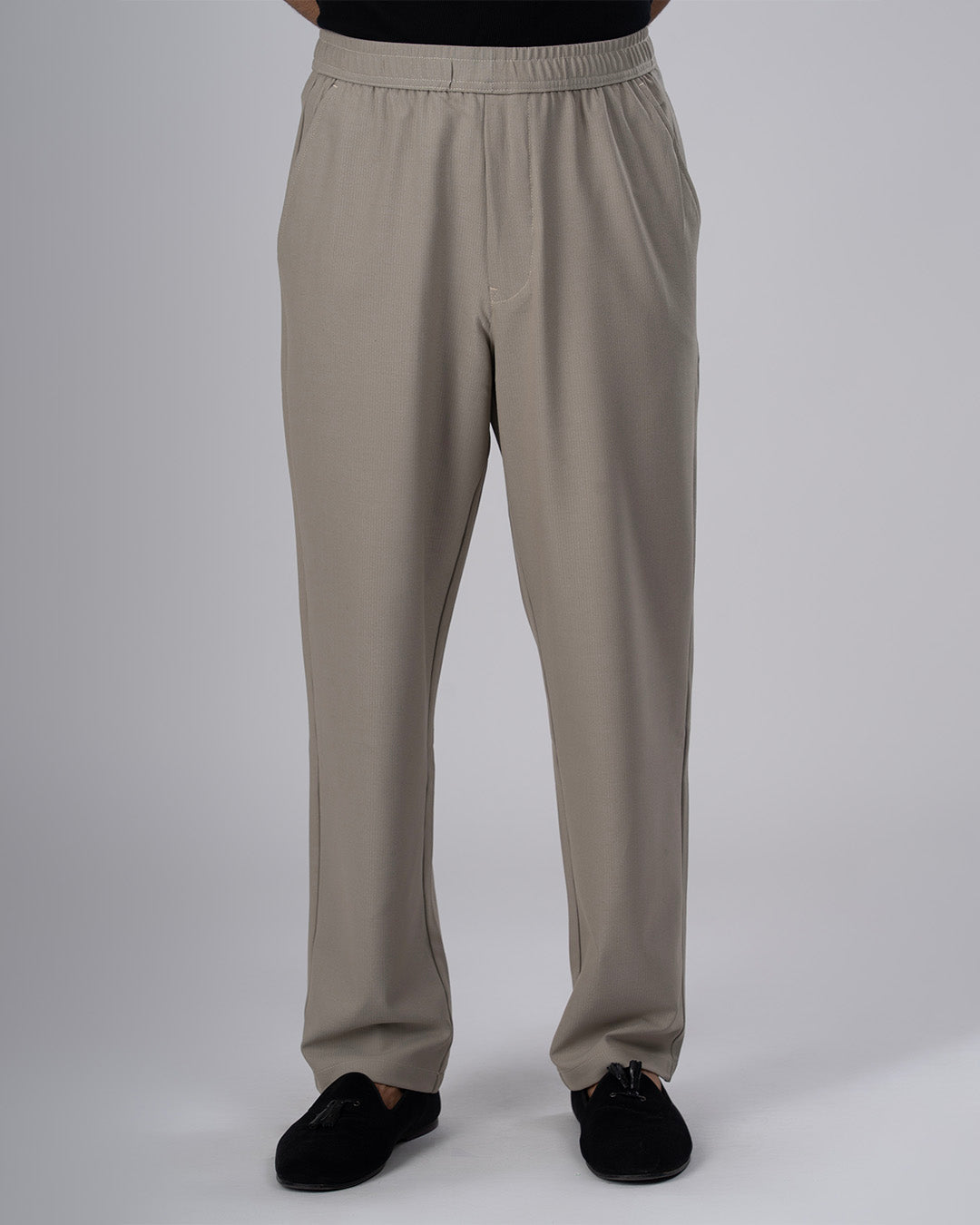 Easy Iron Flexiwaist Relaxed Trouser In Beige