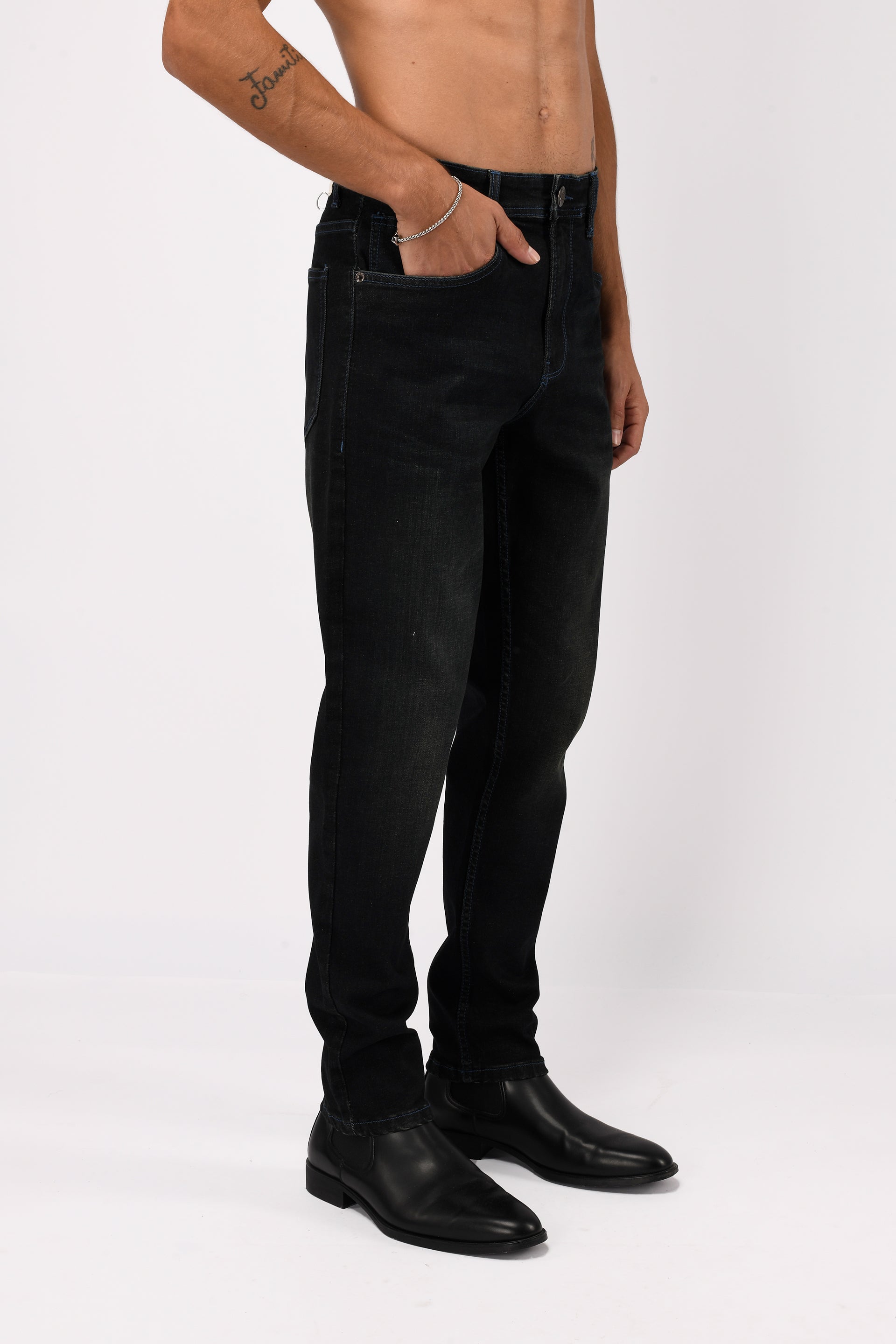 CLASSIC EDGE TAILORED DENIM