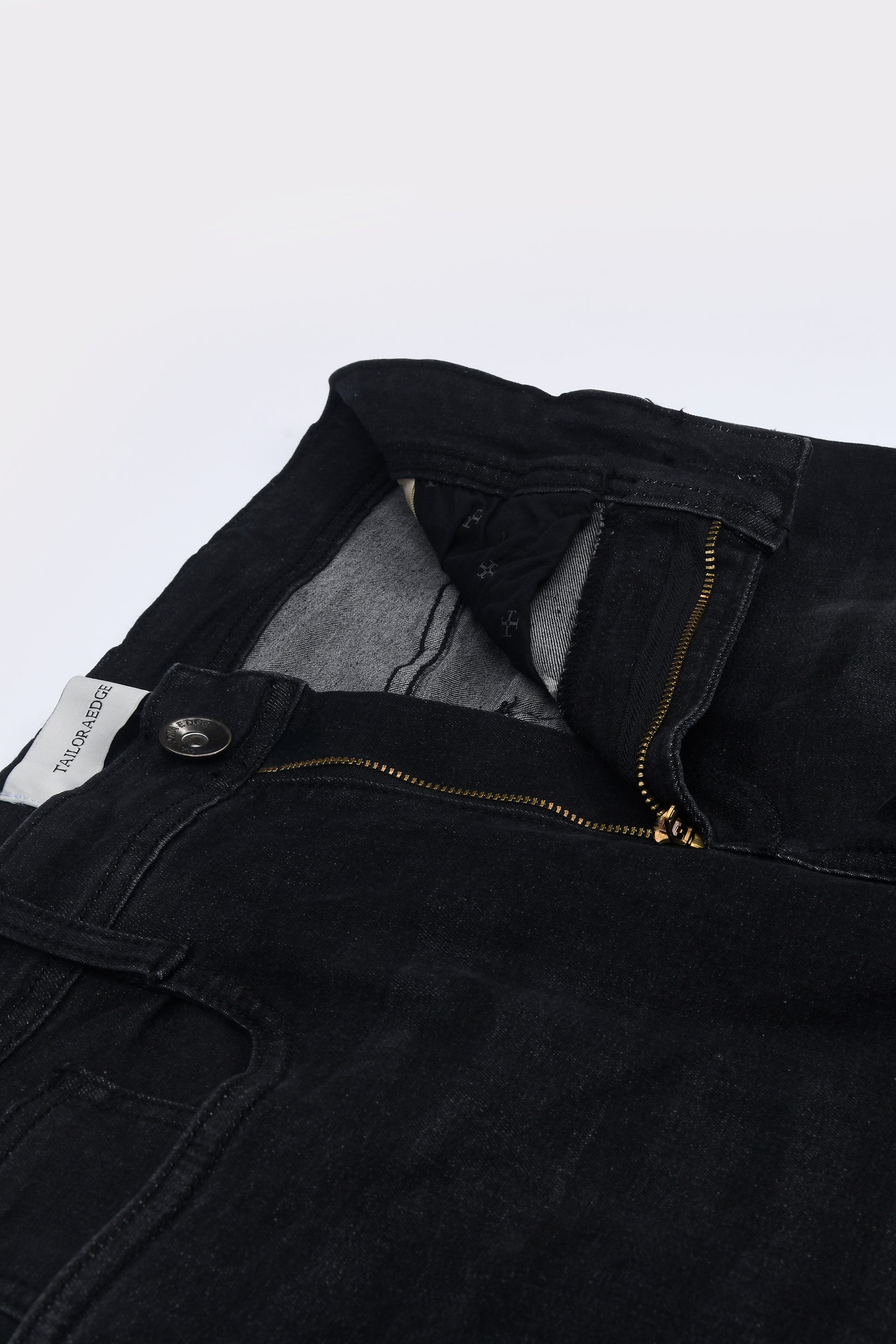 CLASSIC EDGE TAILORED DENIM IN BLACK