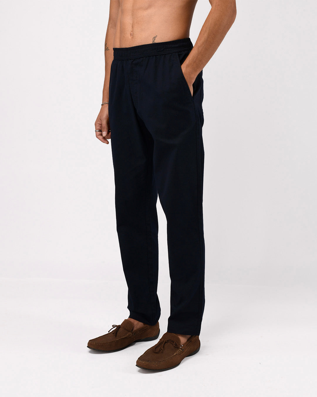 Linen Fused Tailored Pant In Navy