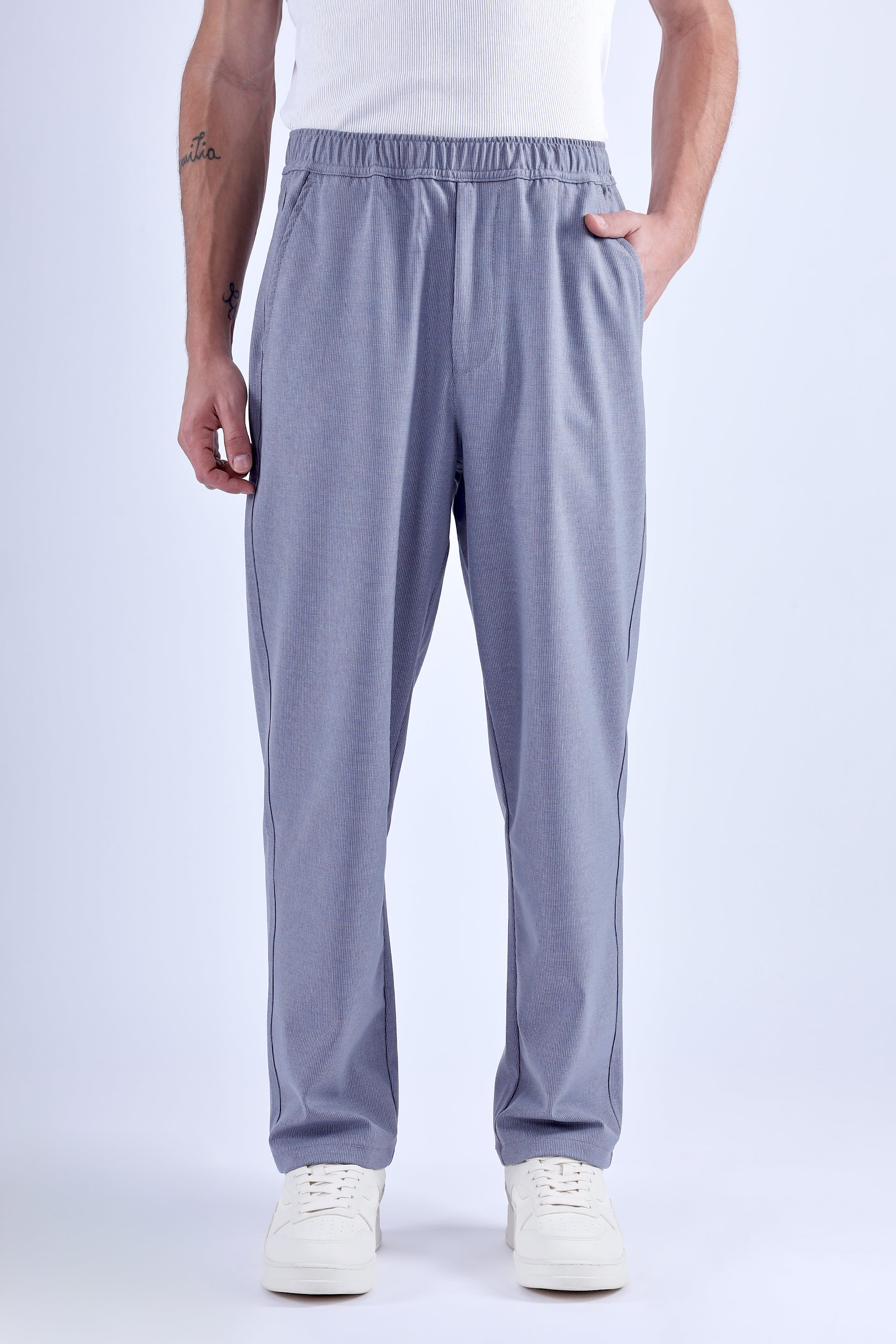 MIRACLE FLOW RELAXED TROUSER IN BLUE