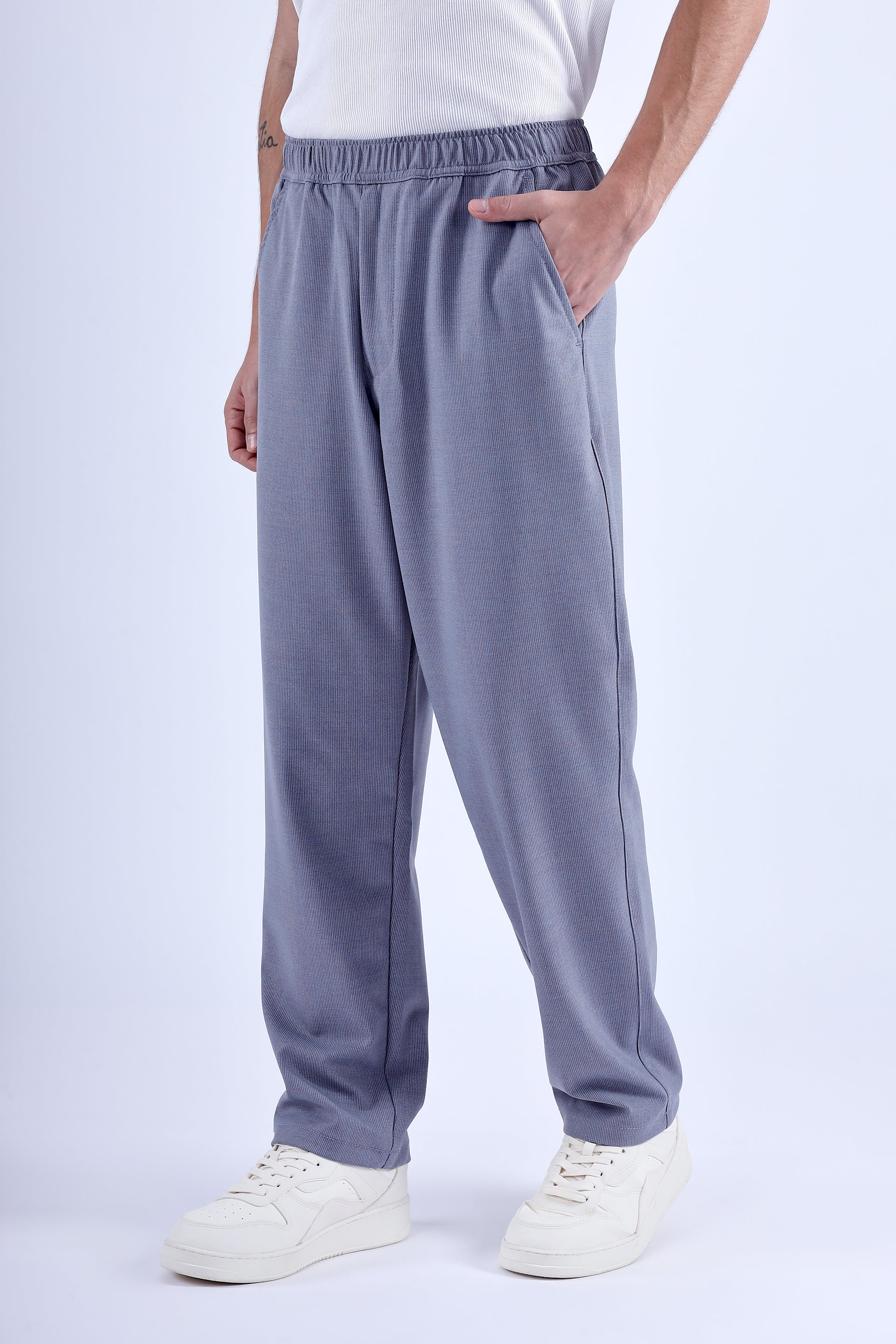 MIRACLE FLOW RELAXED TROUSER IN BLUE