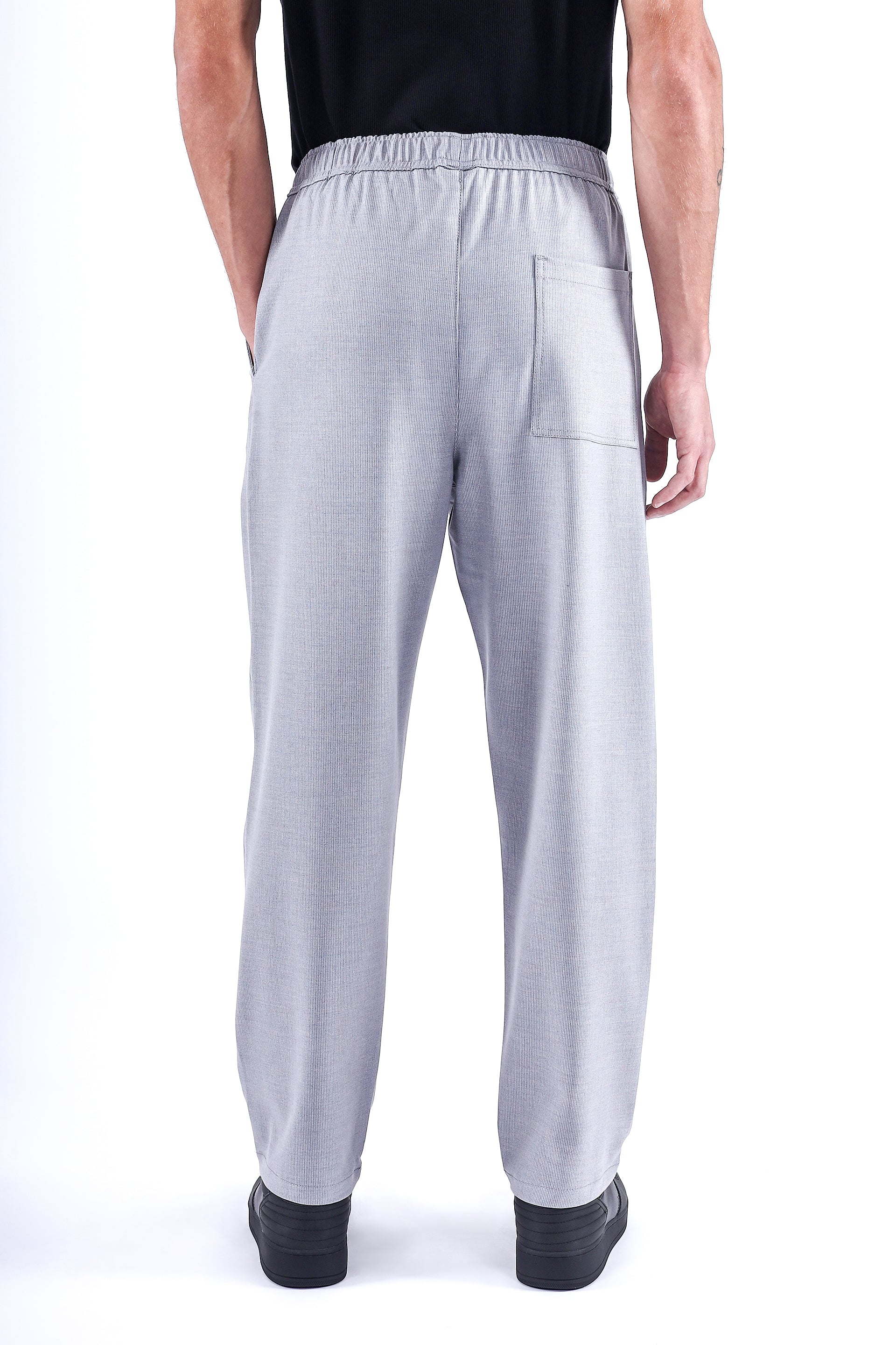 MIRACLE FLOW RELAXED TROUSER IN LIGHT BLUE