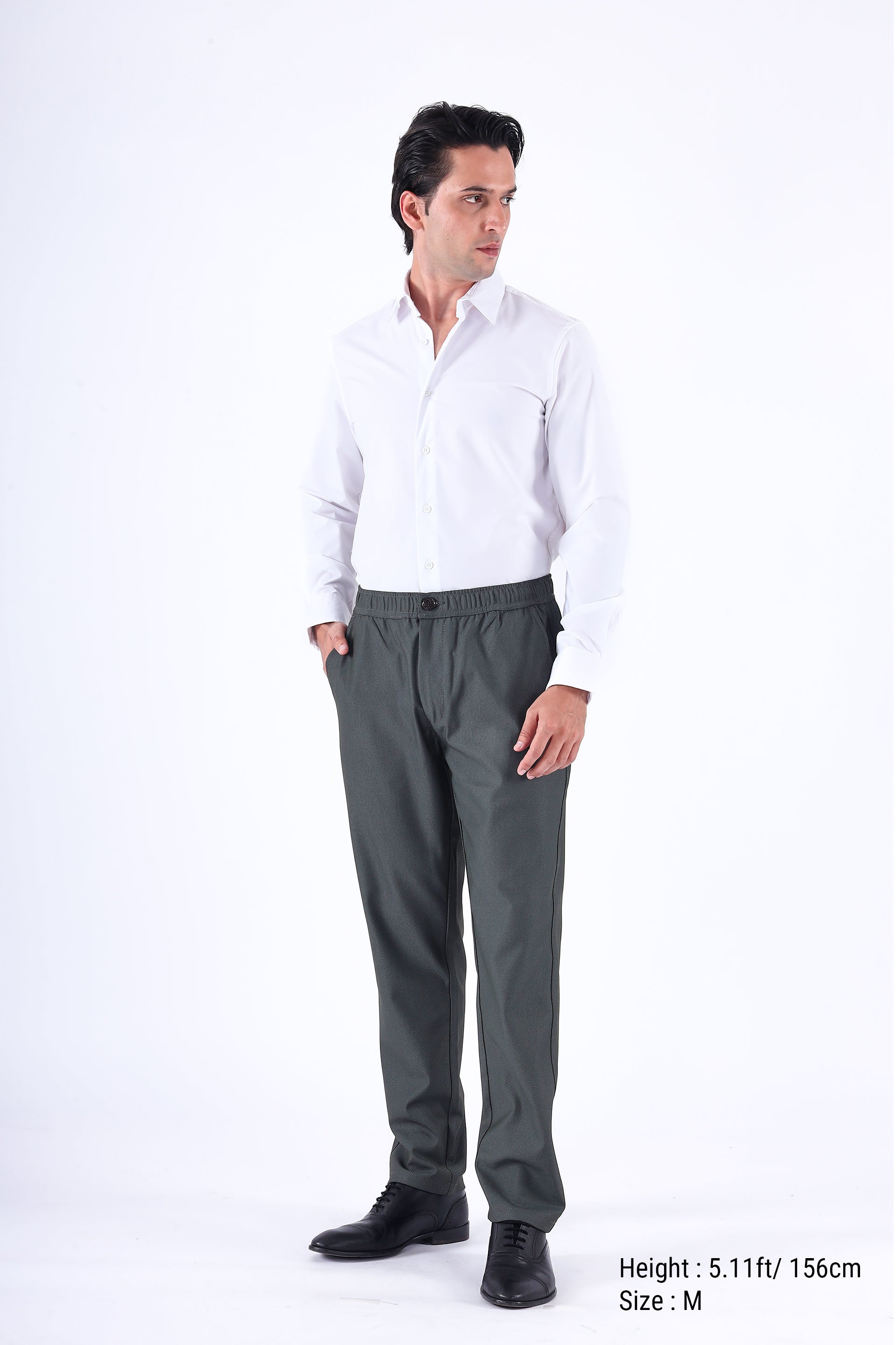 CLASSIC TEXTURED TAILORED TROUSERS IN GREEN