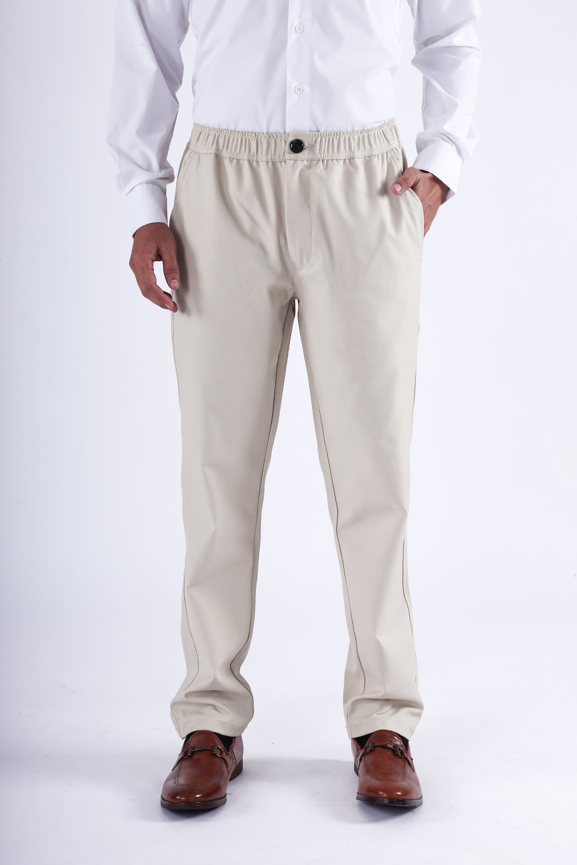 CLASSIC TEXTURED TAILORED TROUSERS IN CREAM