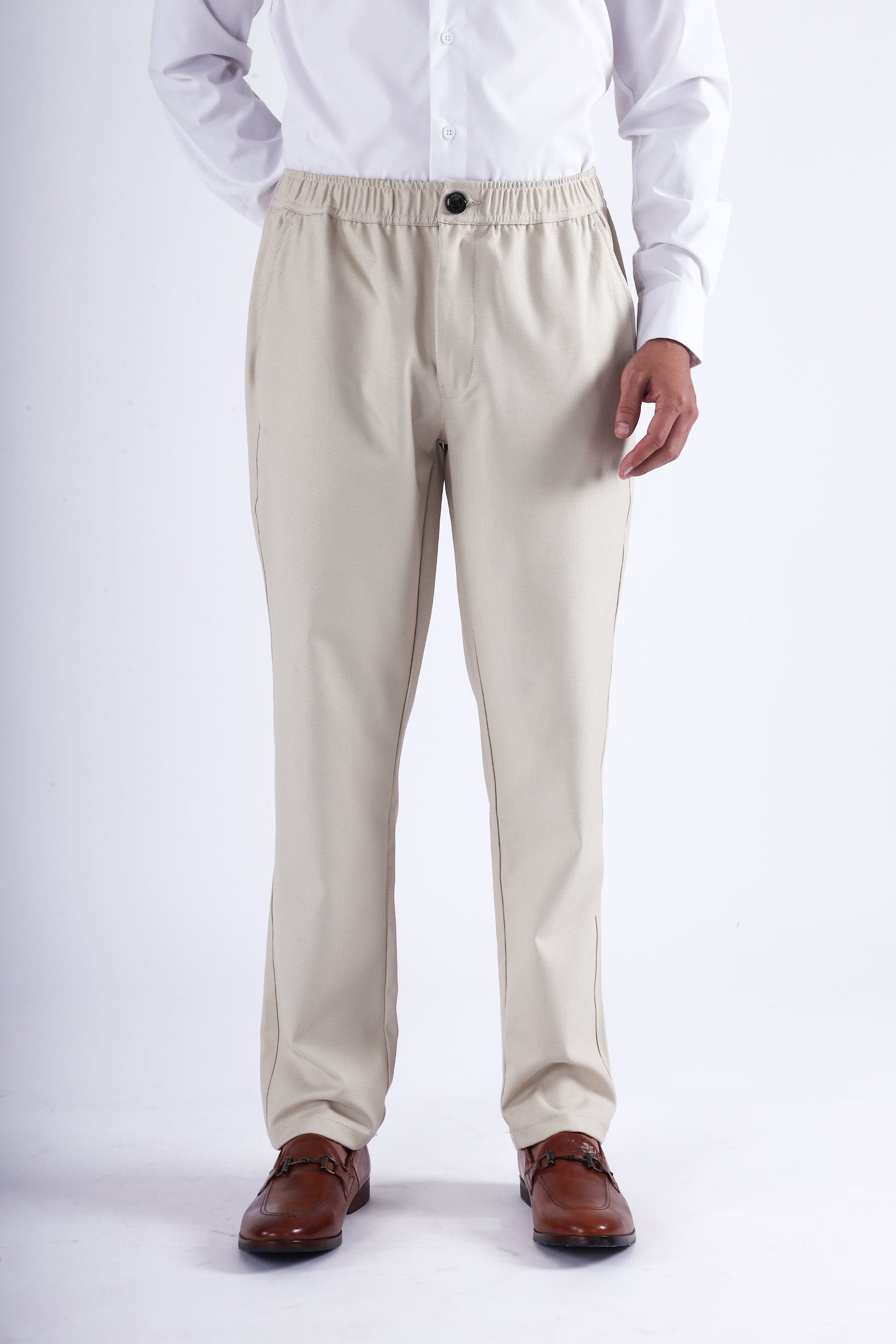 CLASSIC TEXTURED TAILORED TROUSERS IN CREAM