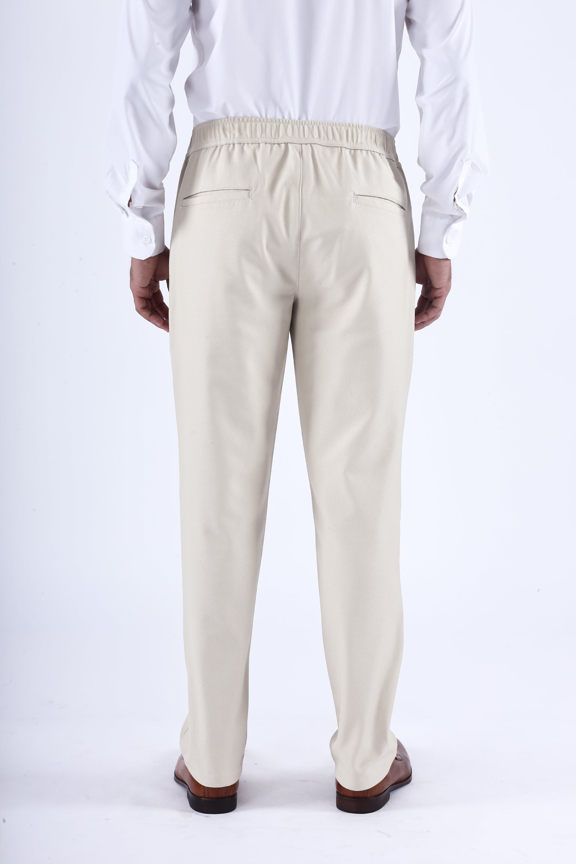 CLASSIC TEXTURED TAILORED TROUSERS IN CREAM