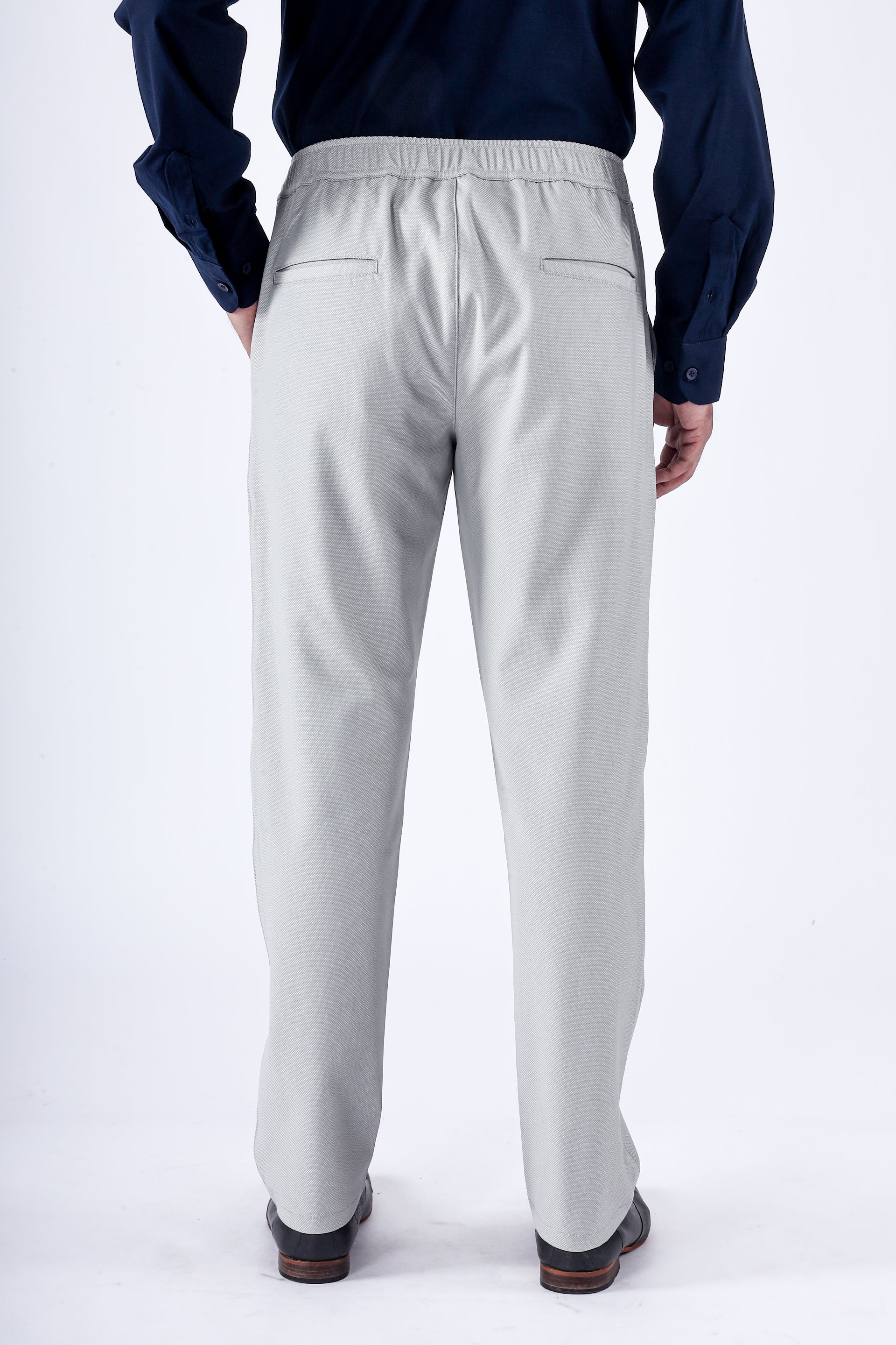 CLASSIC TEXTURED TAILORED TROUSERS IN GREY