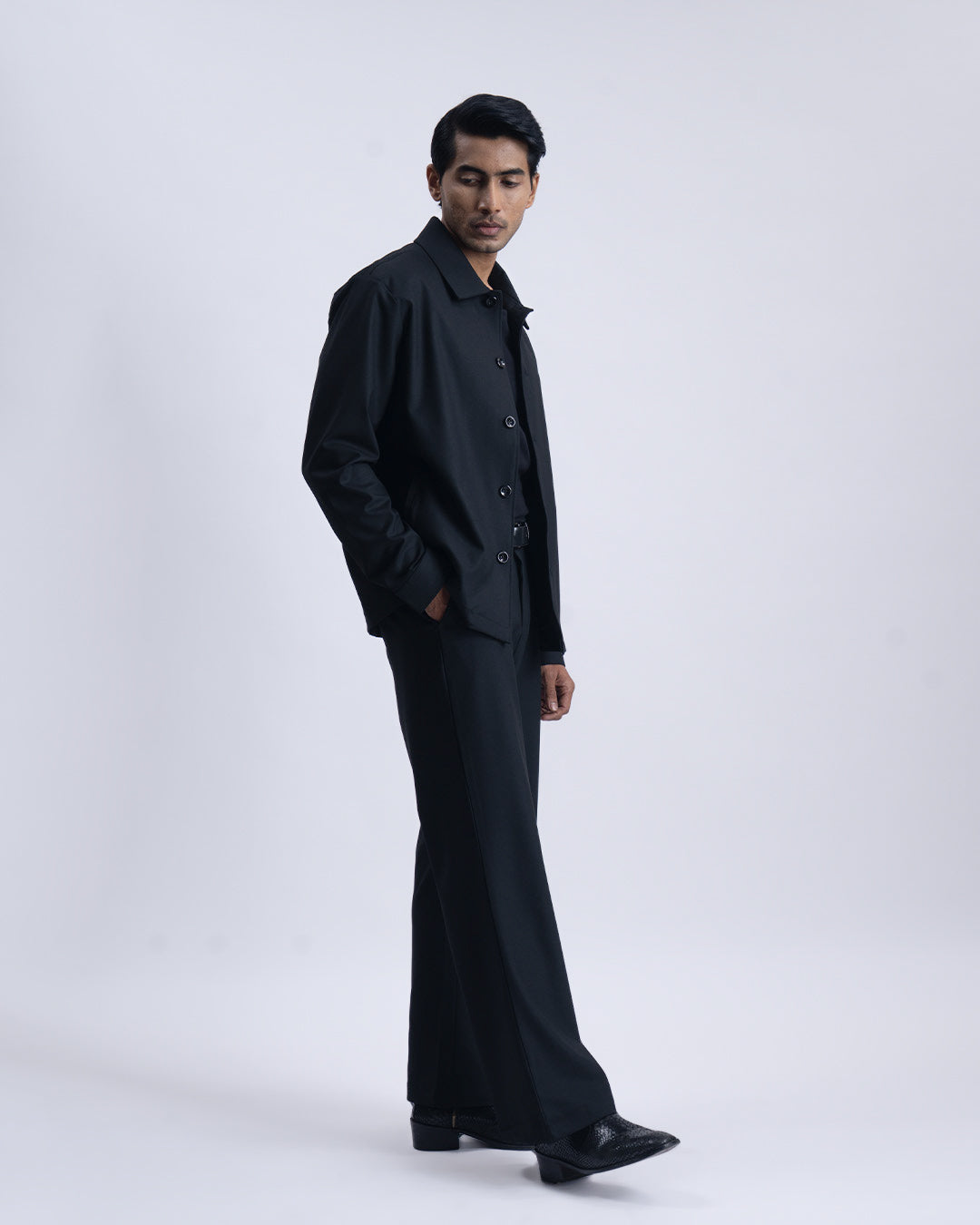 Easy Iron Light-Weight Jacket In Black