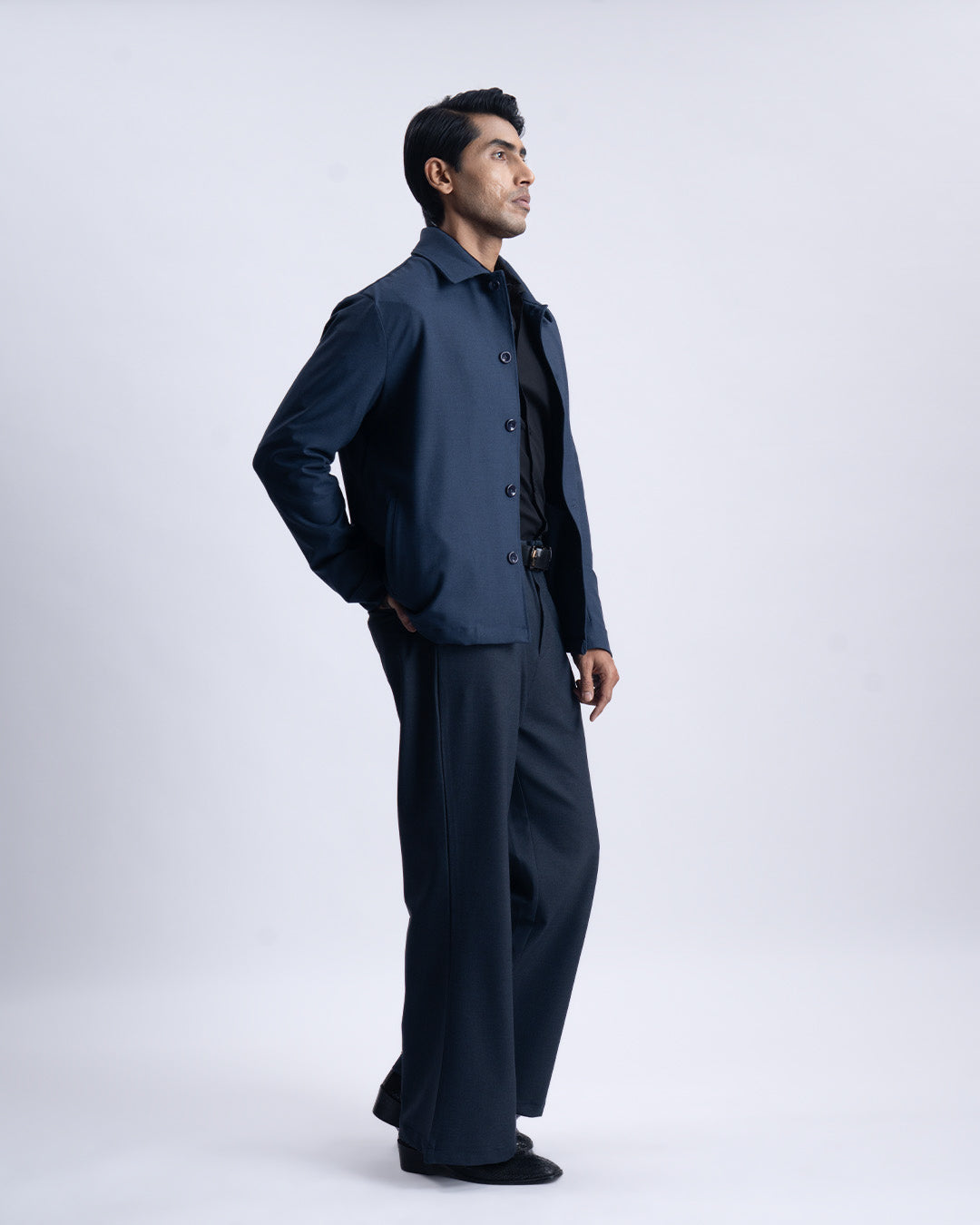 Easy Iron Light-Weight Jacket In Navy