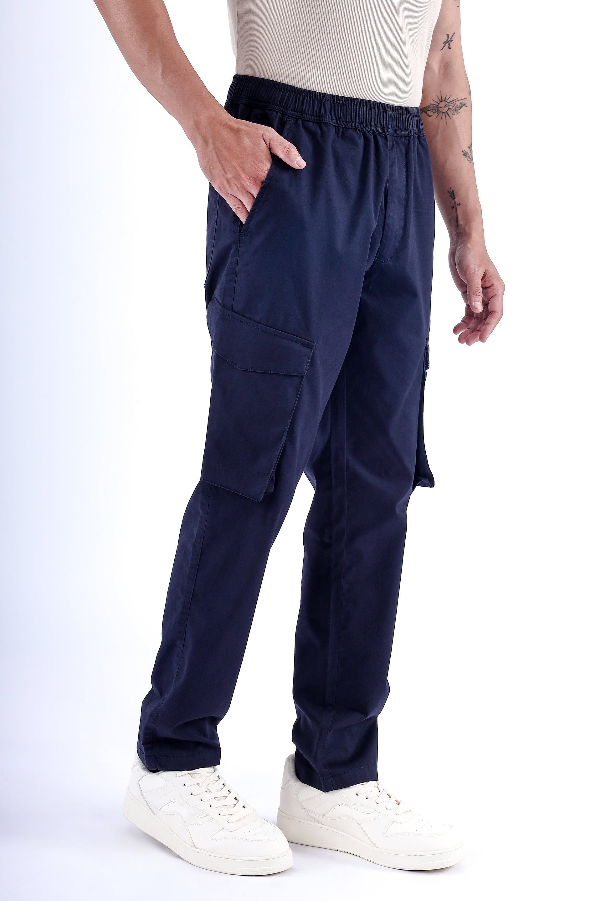 FEATHER LIGHT TAILORED CARGOS IN BLUE