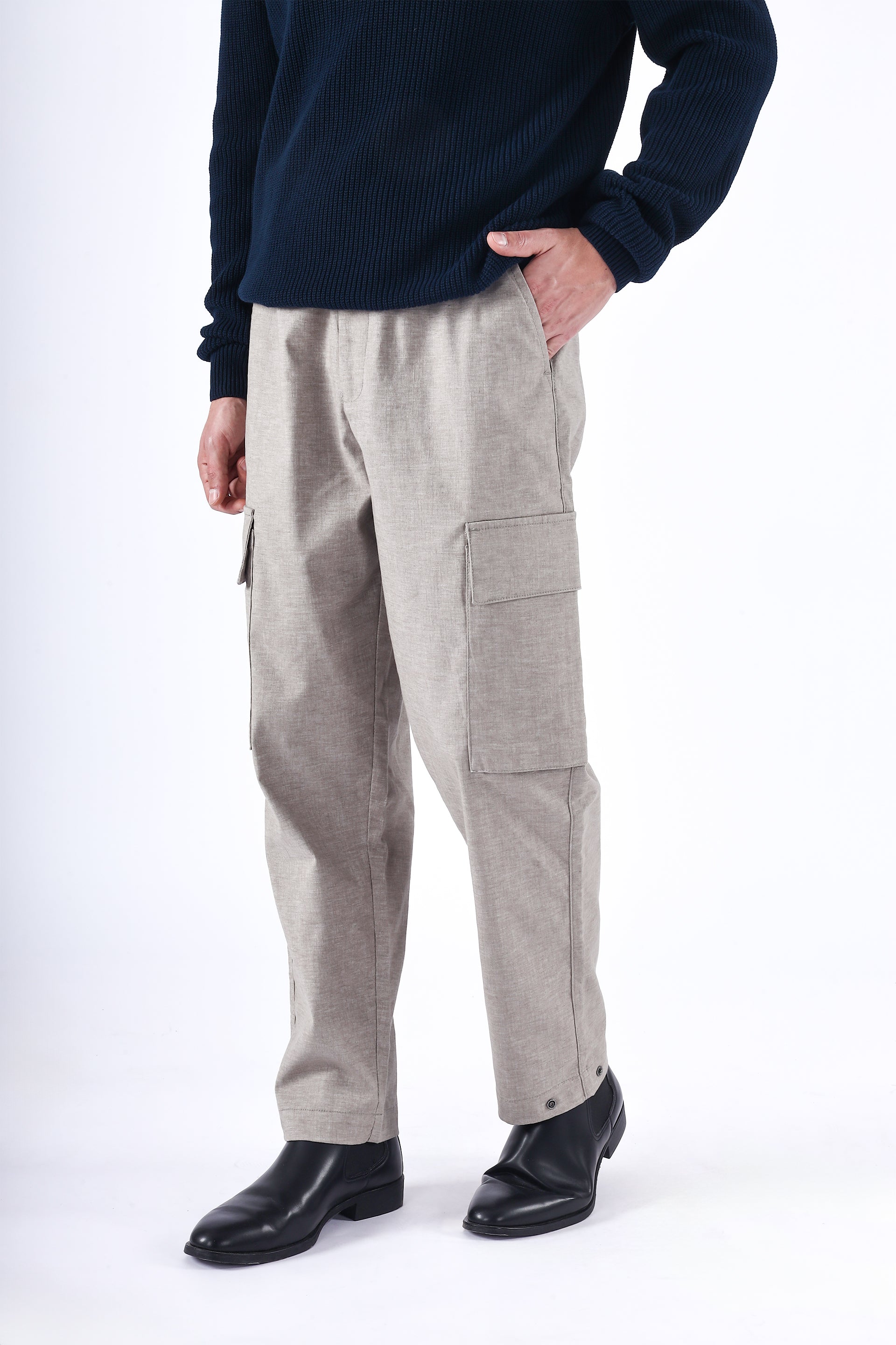 AIR RELAXED CARGO PANTS IN ASH BEIGE