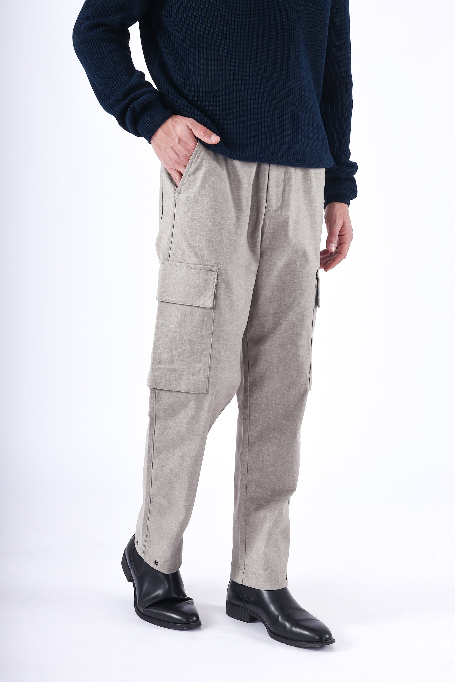 AIR RELAXED CARGO PANTS IN ASH BEIGE