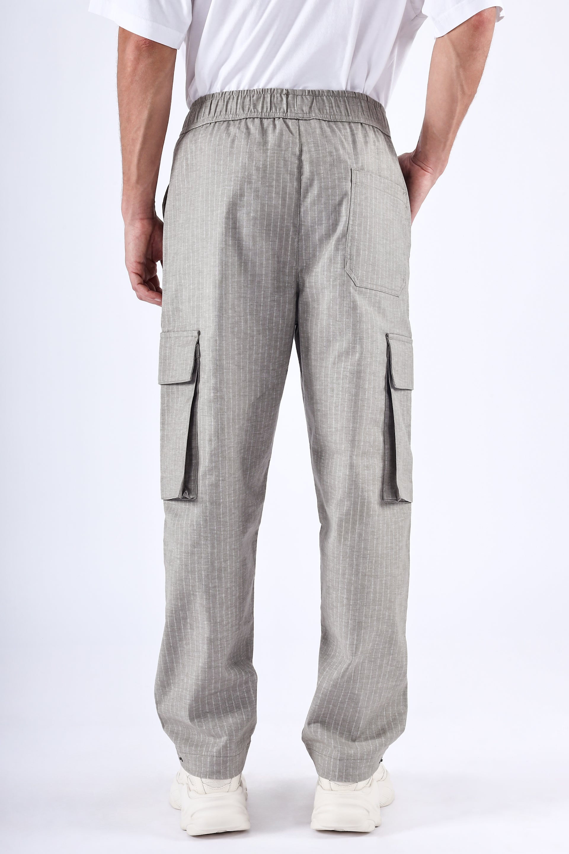 AIR STRIPED RELAXED CARGO PANTS IN GREY