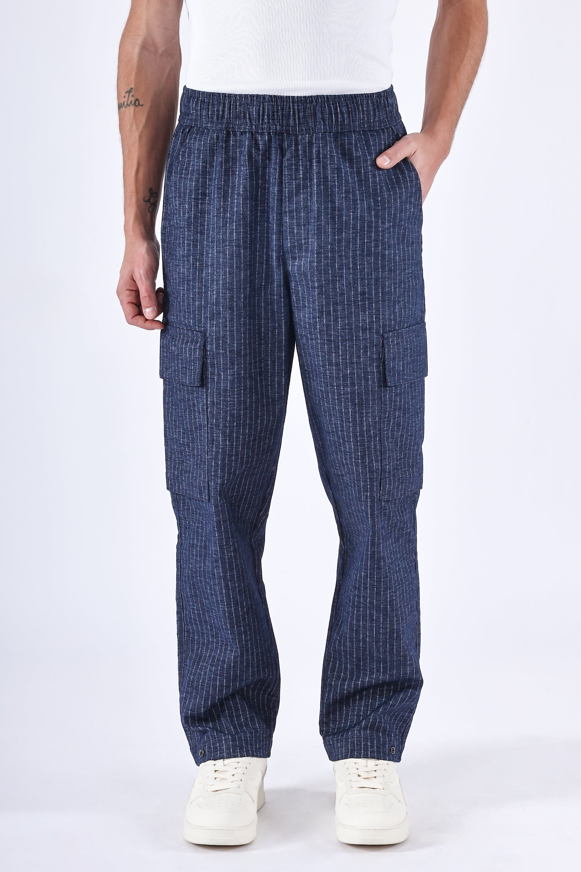 AIR STRIPED RELAXED CARGO PANTS IN BLUE