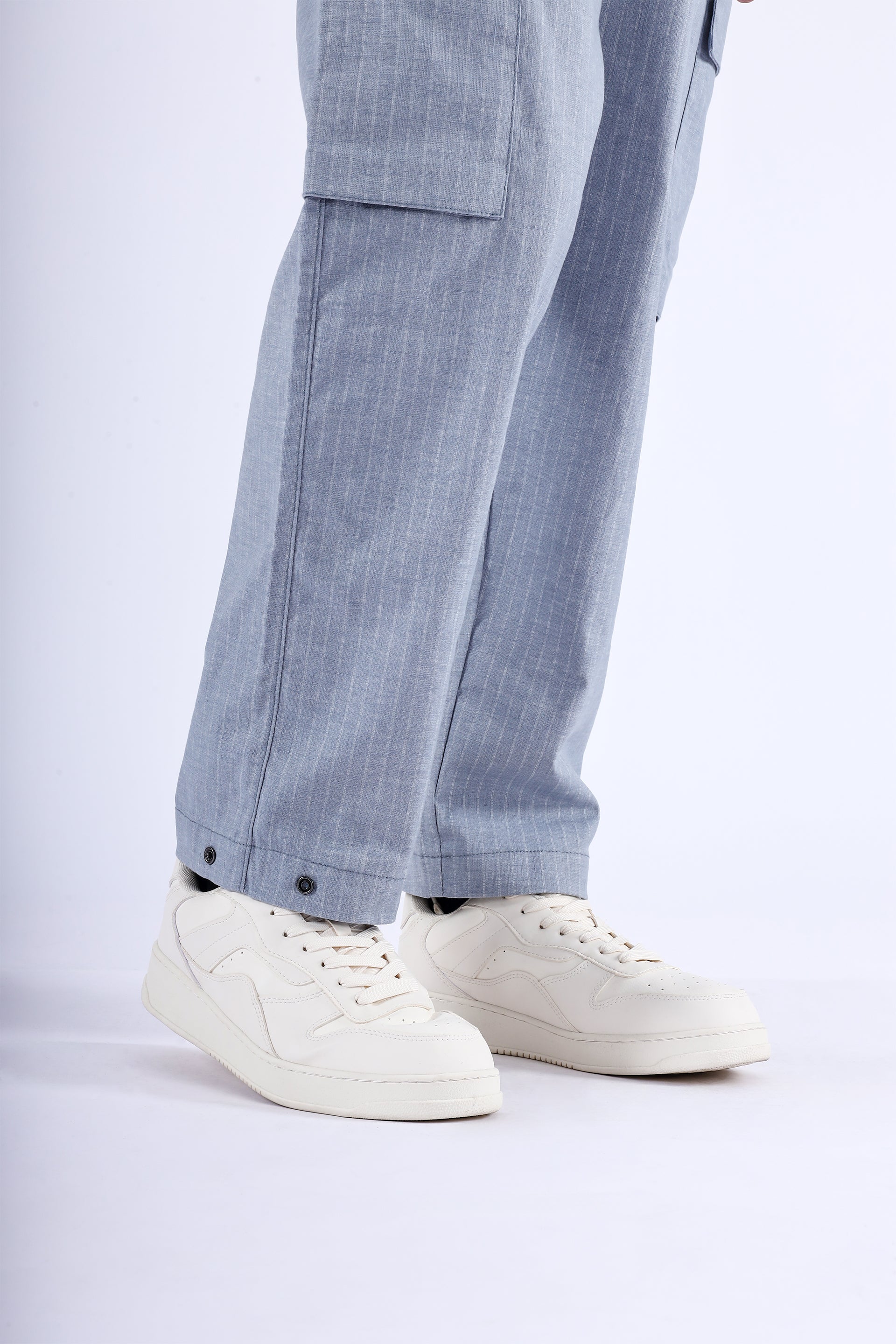 AIR STRIPED RELAXED CARGO PANTS IN LIGHT BLUE