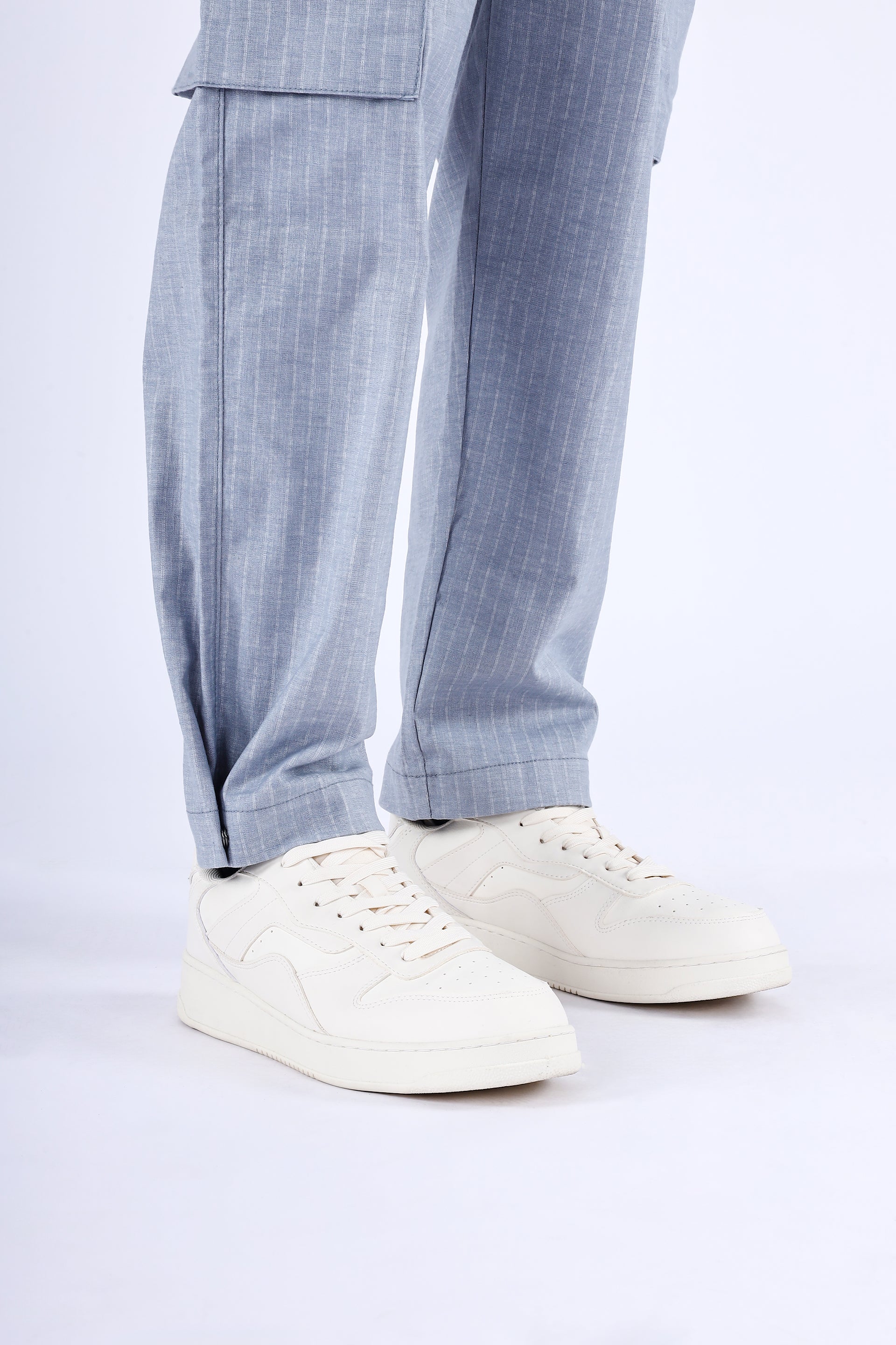 AIR STRIPED RELAXED CARGO PANTS IN LIGHT BLUE