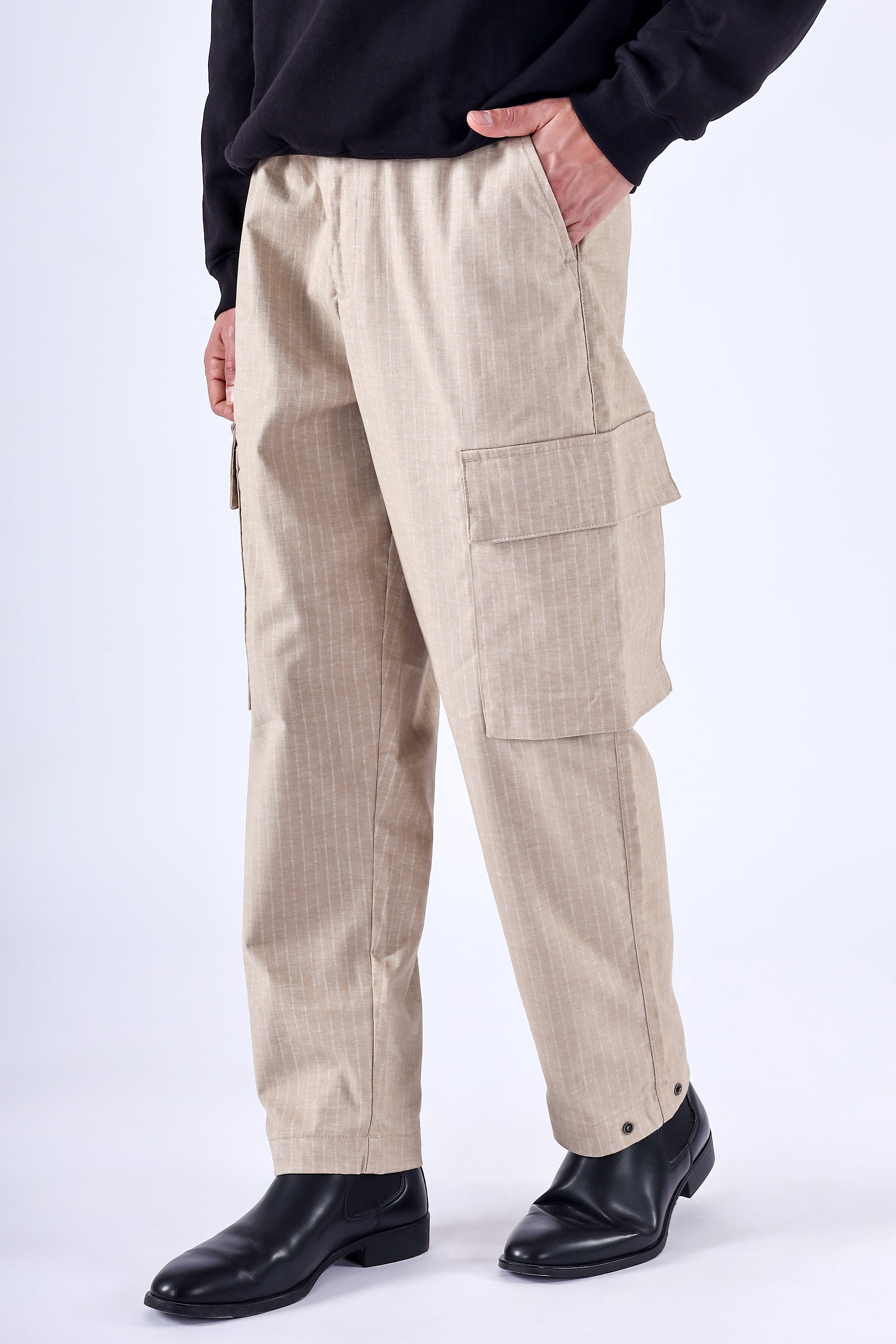 AIR STRIPED RELAXED CARGO PANTS IN BEIGE