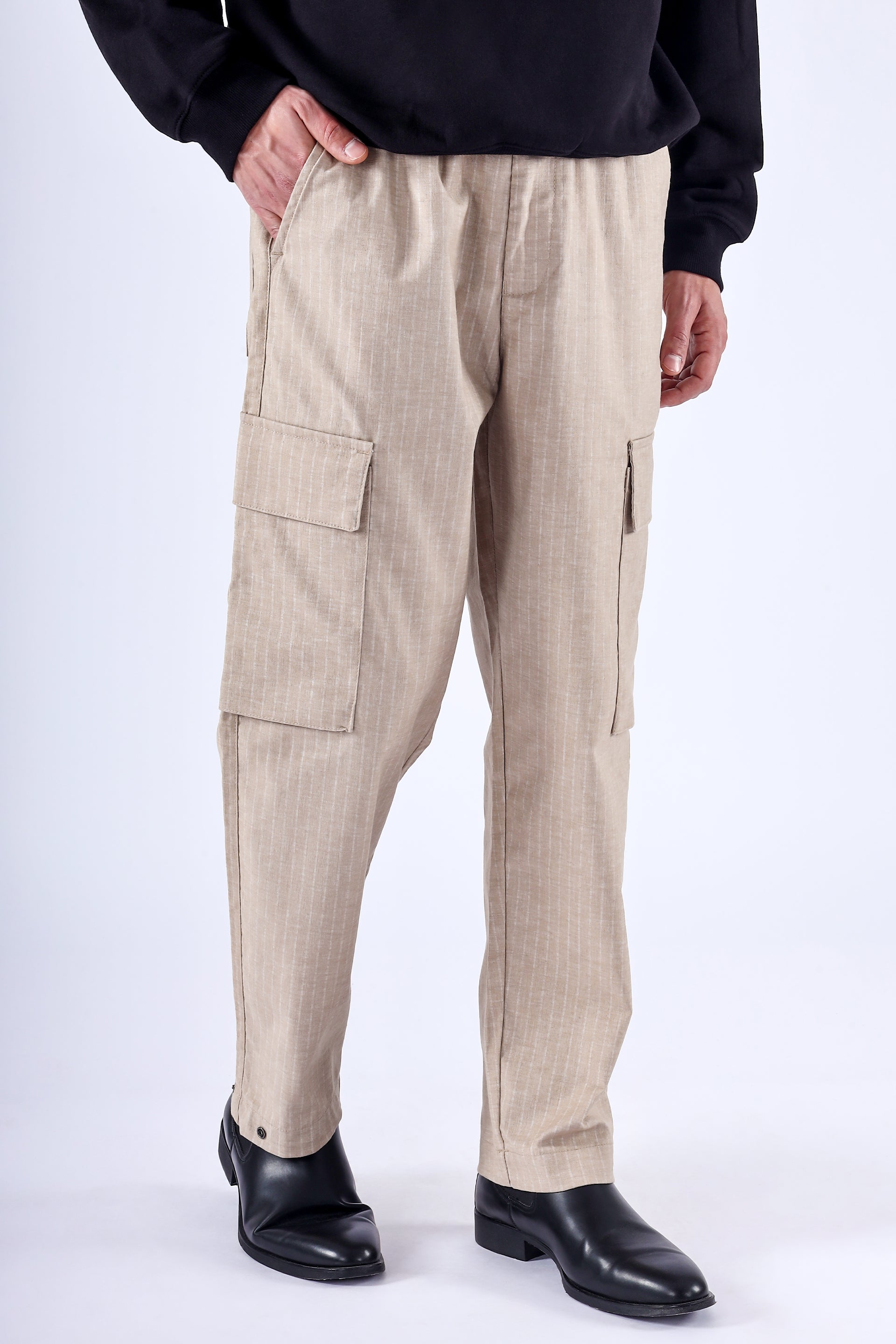 AIR STRIPED RELAXED CARGO PANTS IN BEIGE