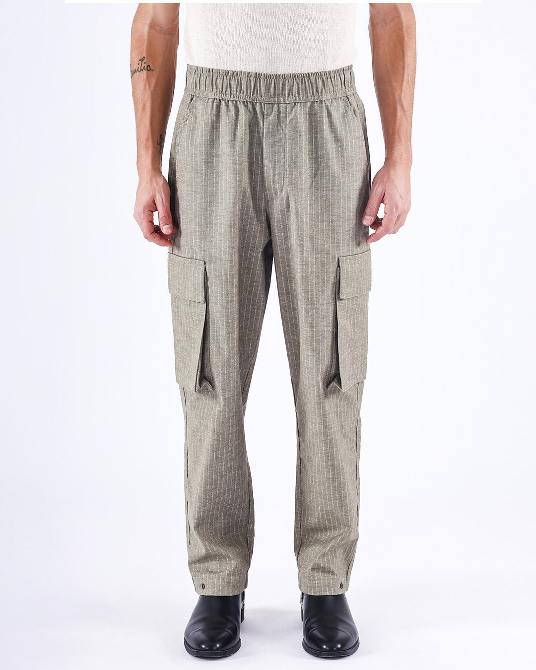 Air Striped Relaxed Cargo Pants In Green