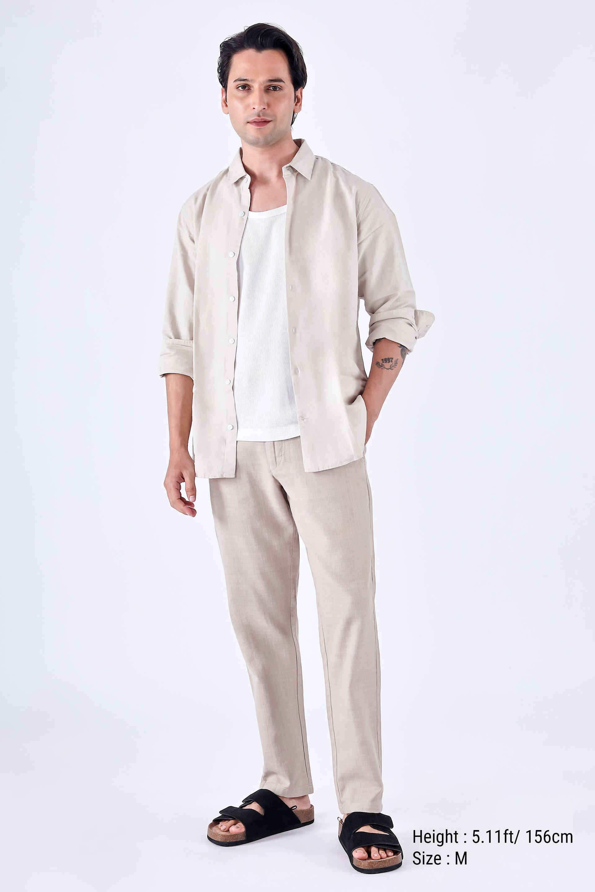 PREMIUM KNITTED TAILORED TROUSER IN LIGHT BEIGE