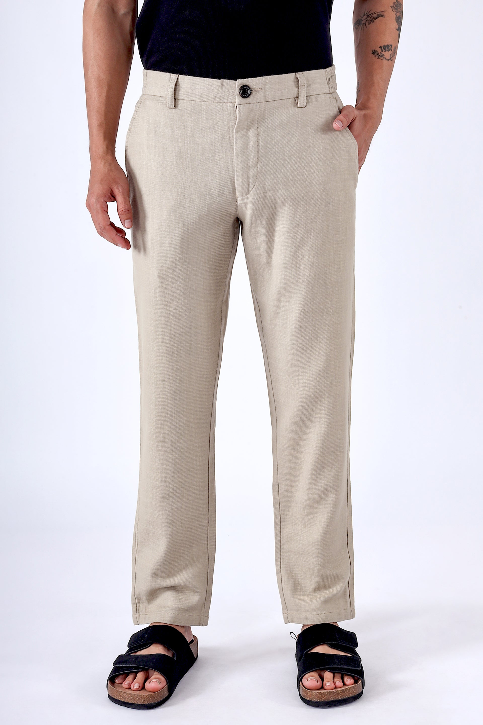 PREMIUM KNITTED TAILORED TROUSER IN BEIGE