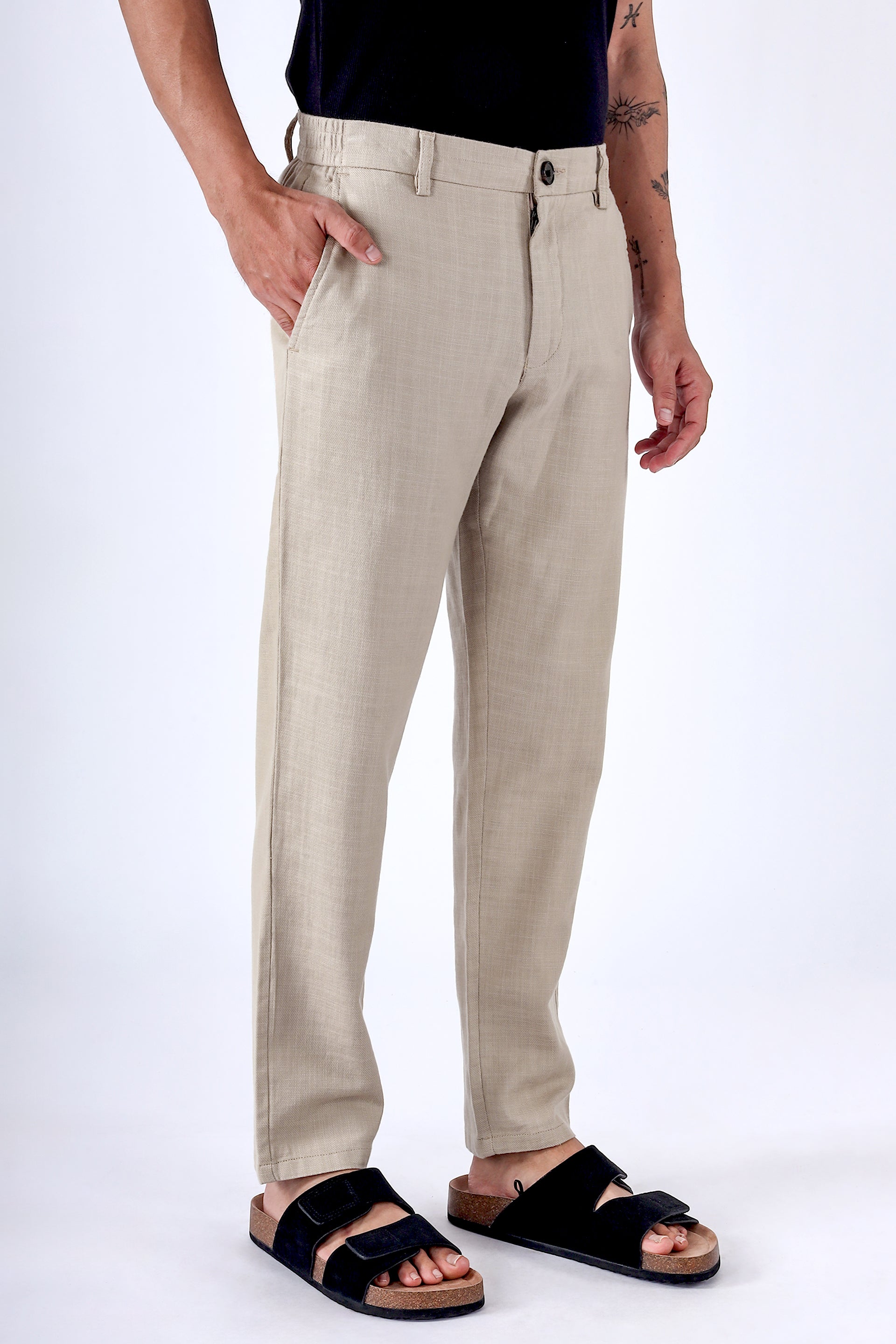 PREMIUM KNITTED TAILORED TROUSER IN BEIGE