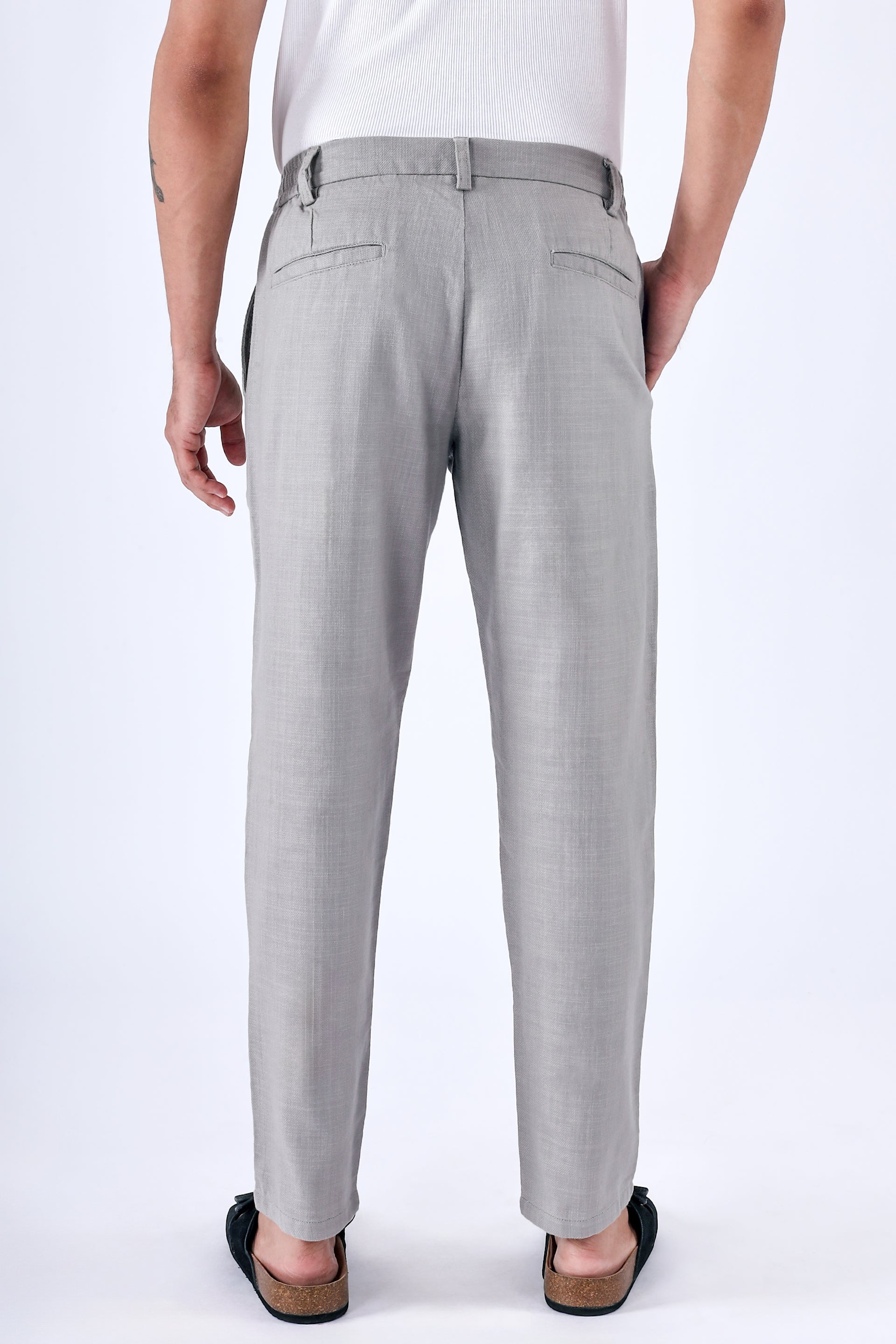 PREMIUM KNITTED TAILORED TROUSER IN GREY