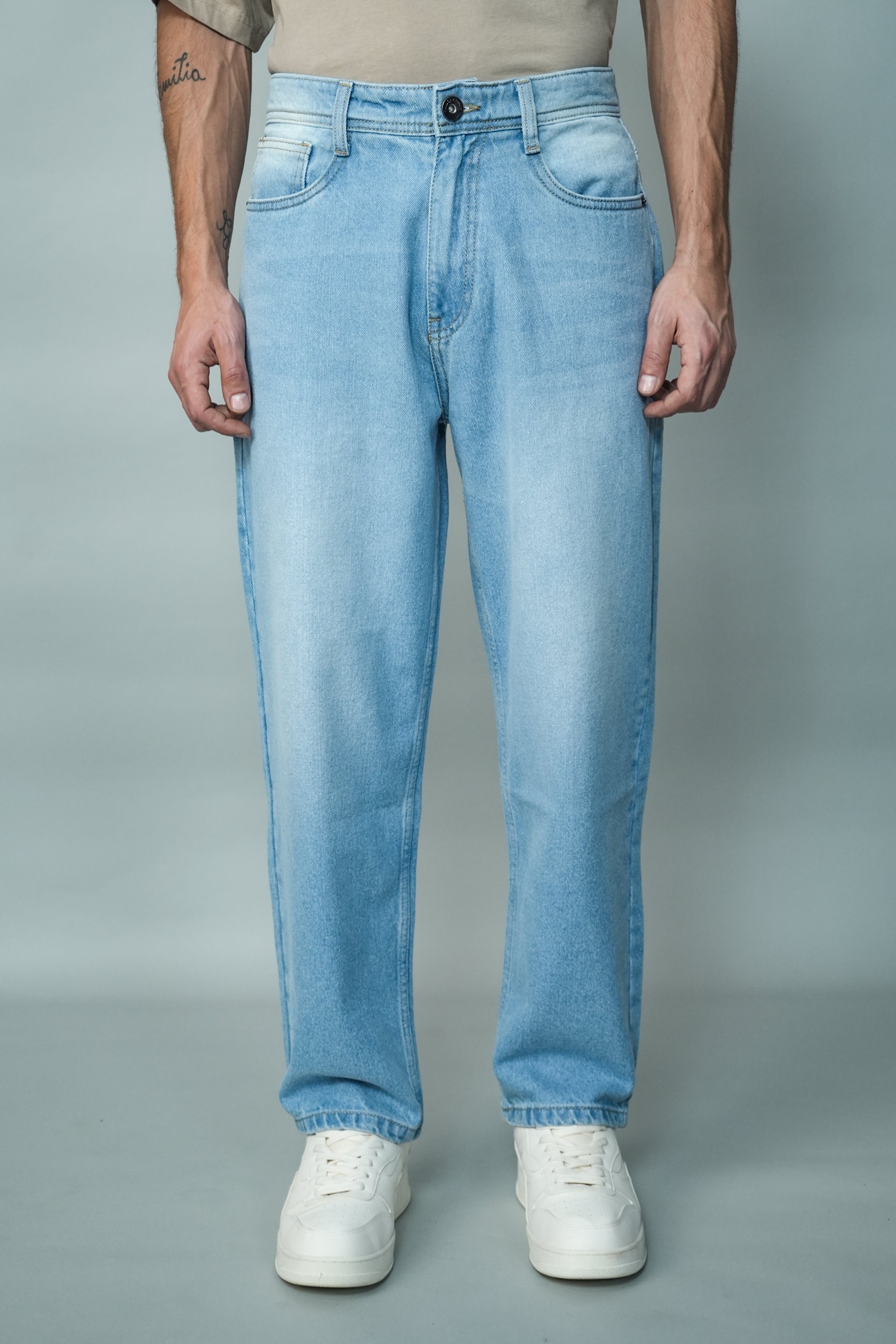 CLASSIC EDGE RELAXED DENIMS