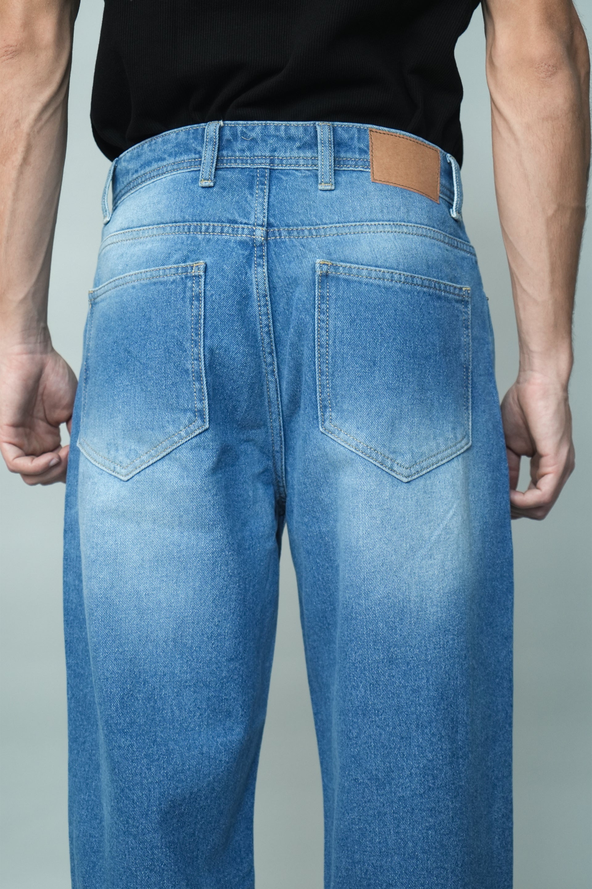 CLASSIC EDGE RELAXED DENIMS