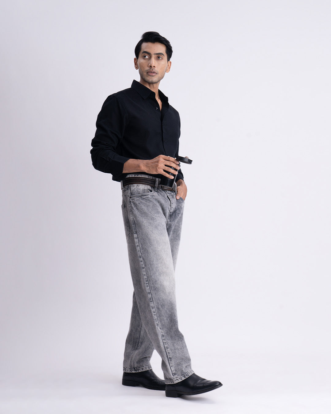 Classic Edge Relaxed Denim In Light Grey