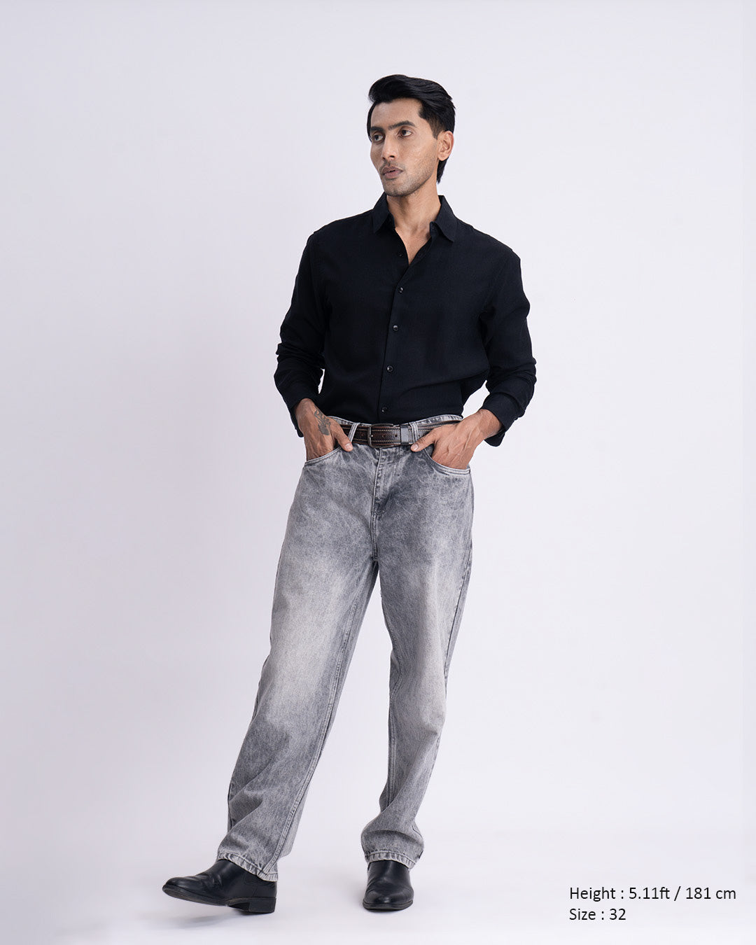Classic Edge Relaxed Denim In Light Grey
