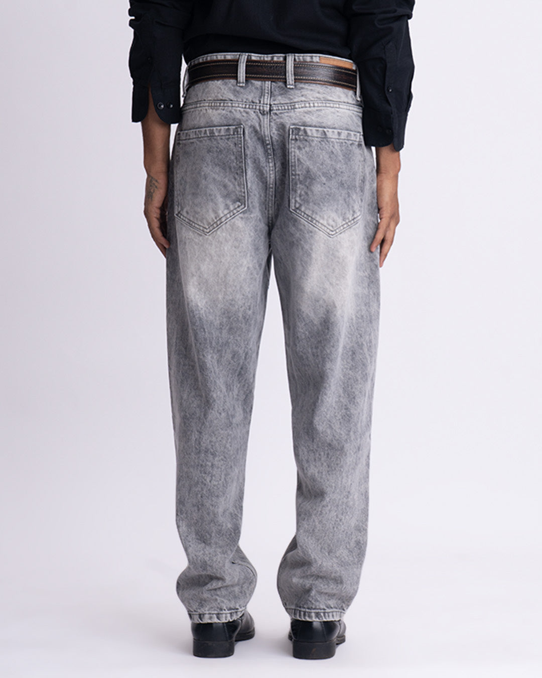 Classic Edge Relaxed Denim In Light Grey