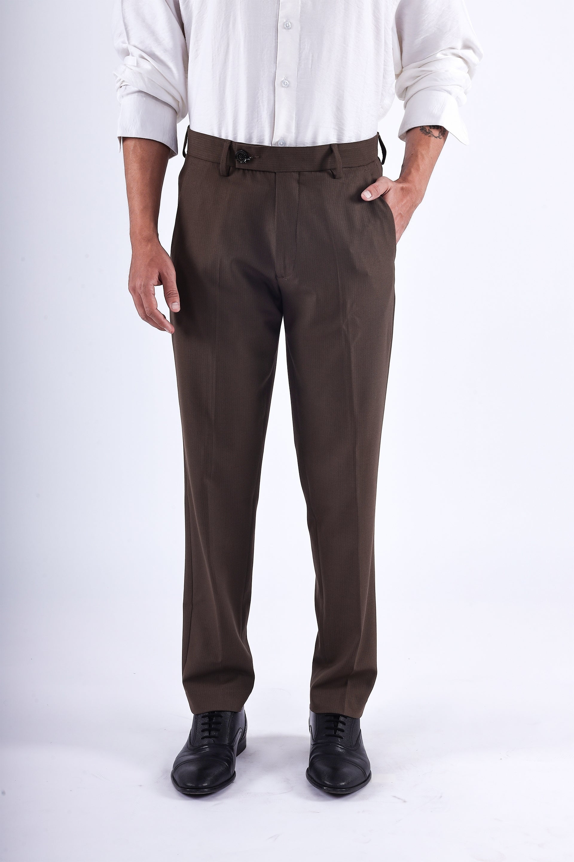 EASY IRON STRIPED FORMAL PANTS IN BROWN
