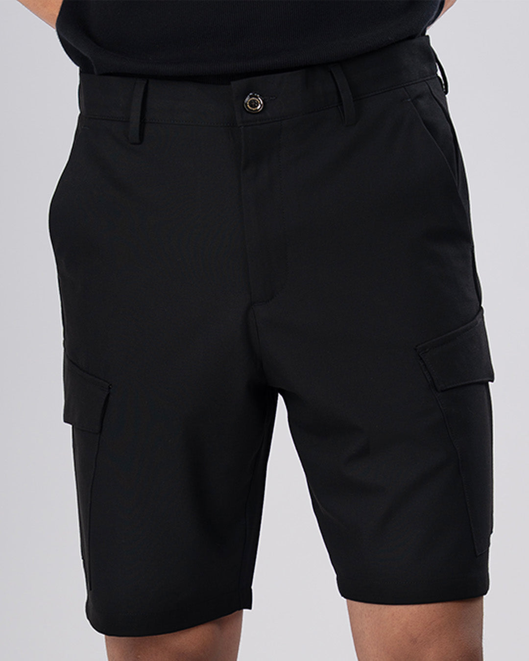 Easy Iron Cargo Shorts In Black