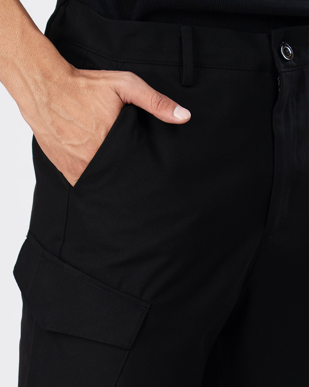 Easy Iron Cargo Shorts In Black