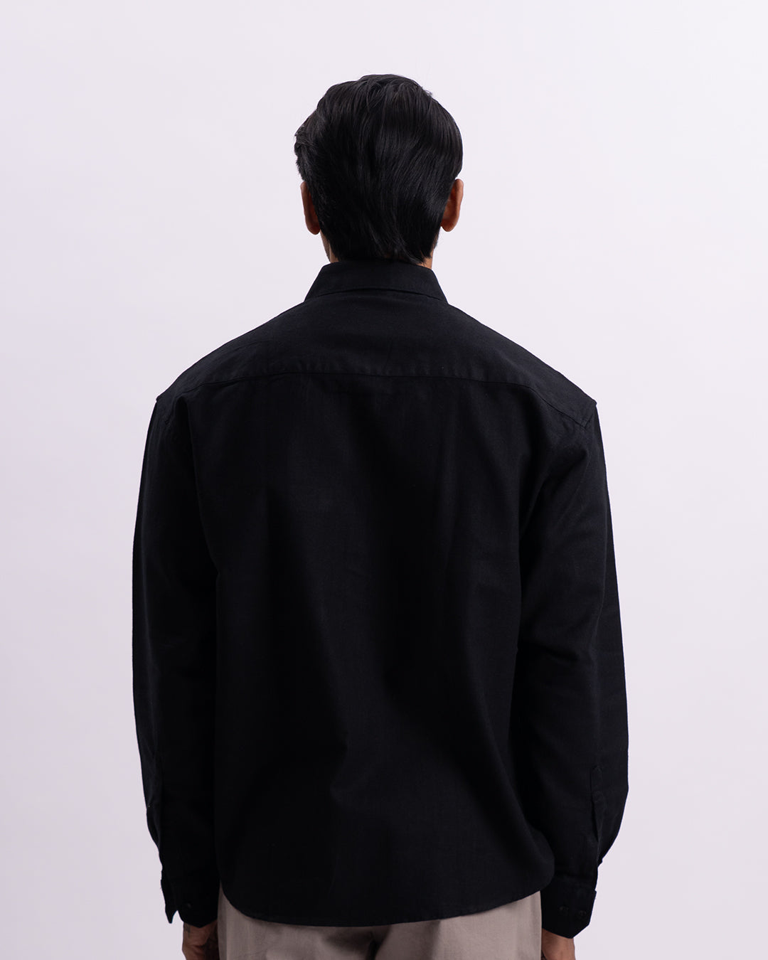 Linen Herringbone Relaxed Cropped Shirt In Black