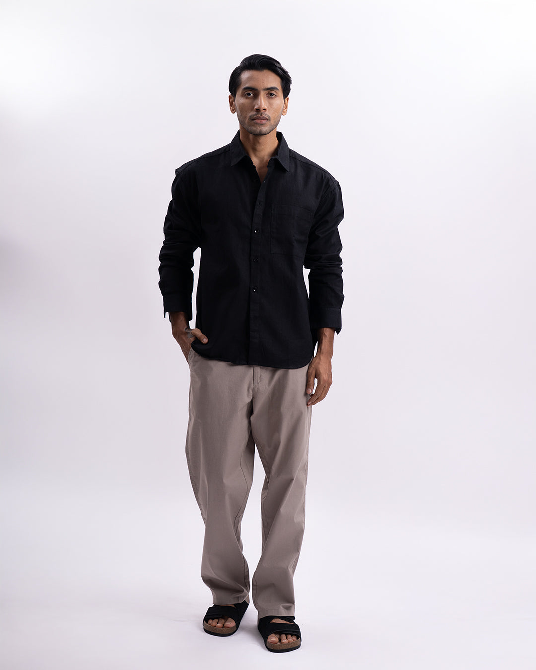 Linen Herringbone Relaxed Cropped Shirt In Black