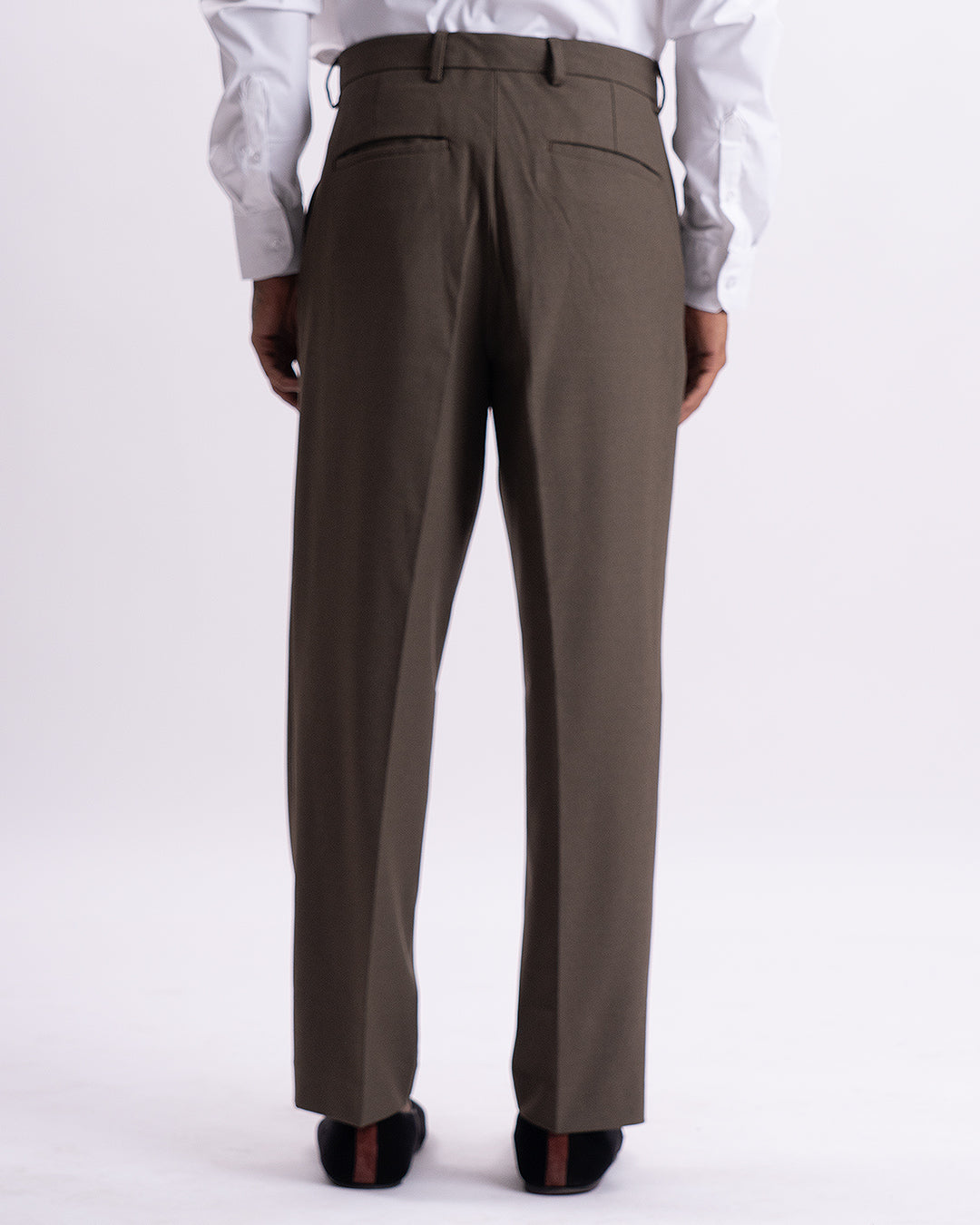 Classic Easy Iron Relaxed Trousers In Fur Brown
