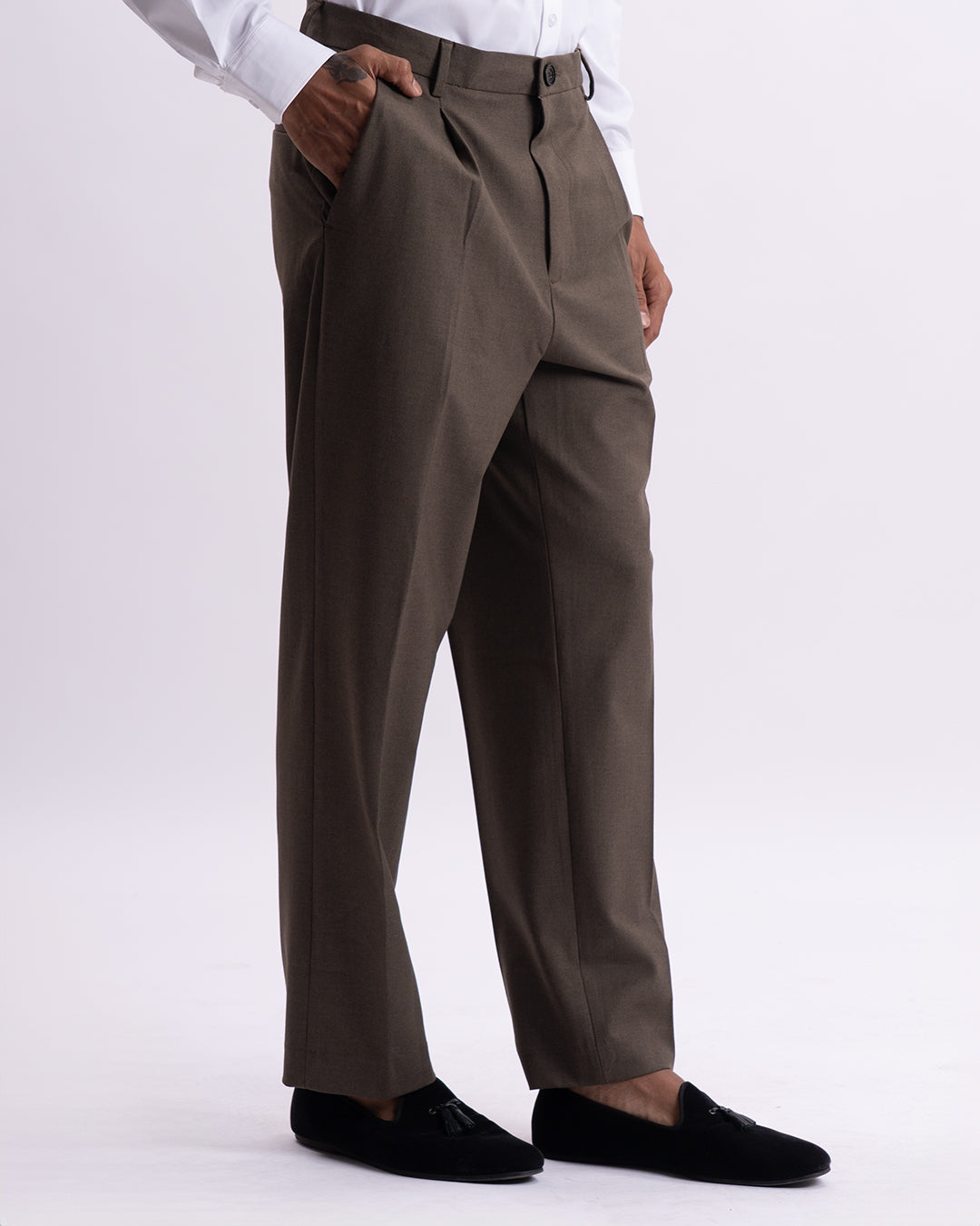 Classic Easy Iron Relaxed Trousers In Fur Brown