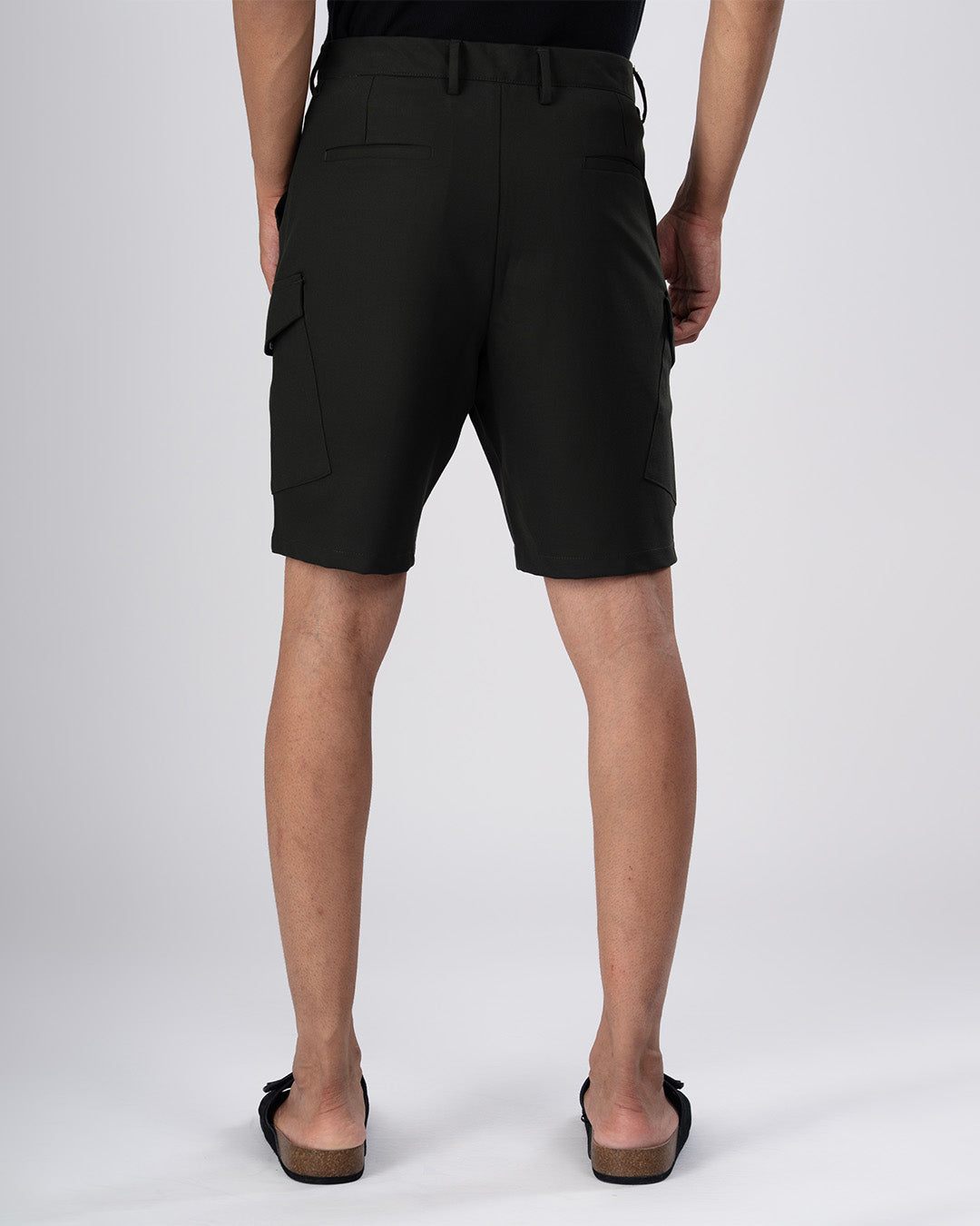 Easy Iron Cargo Shorts In Olive