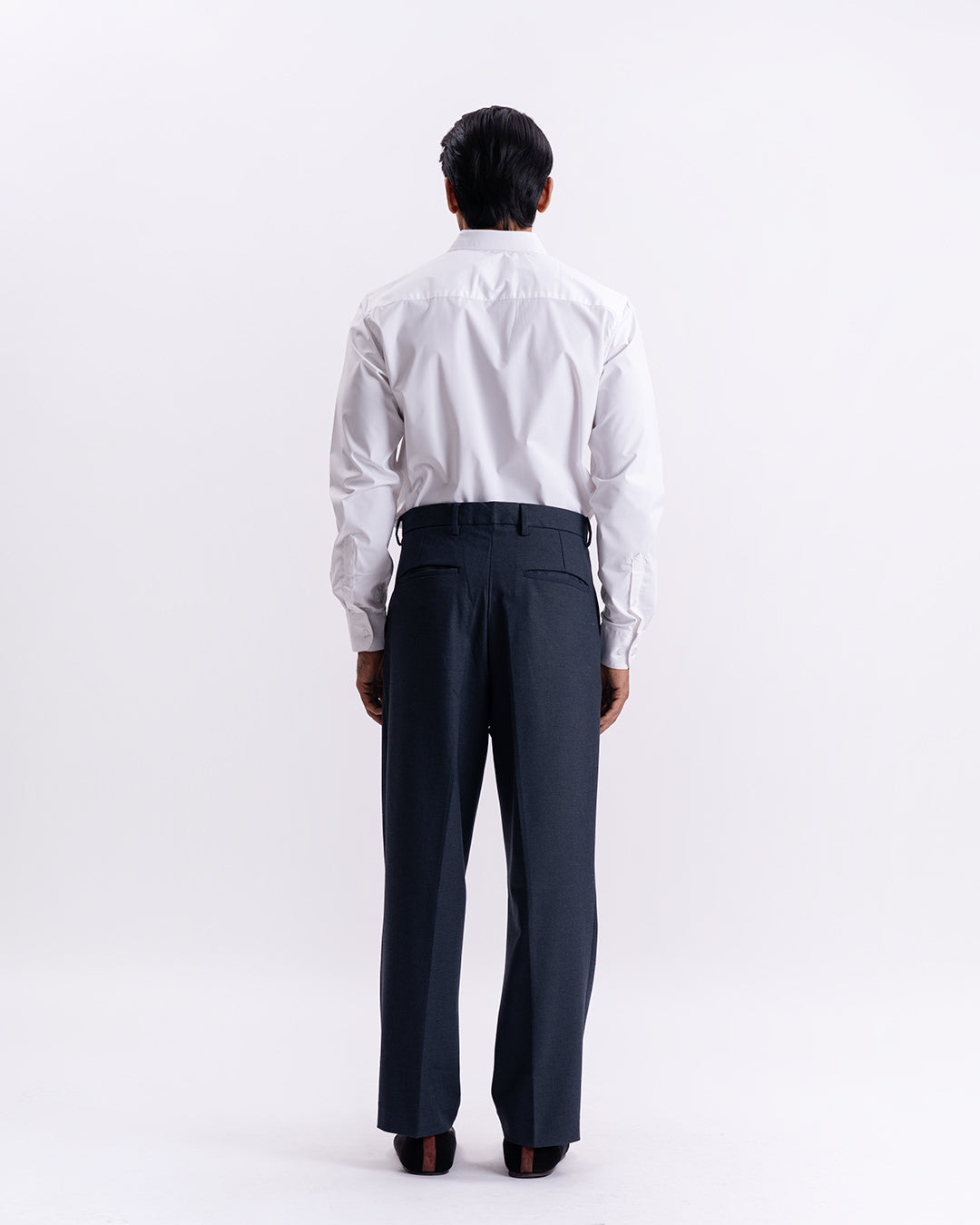 Classic Easy Iron Relaxed Trousers In Navy