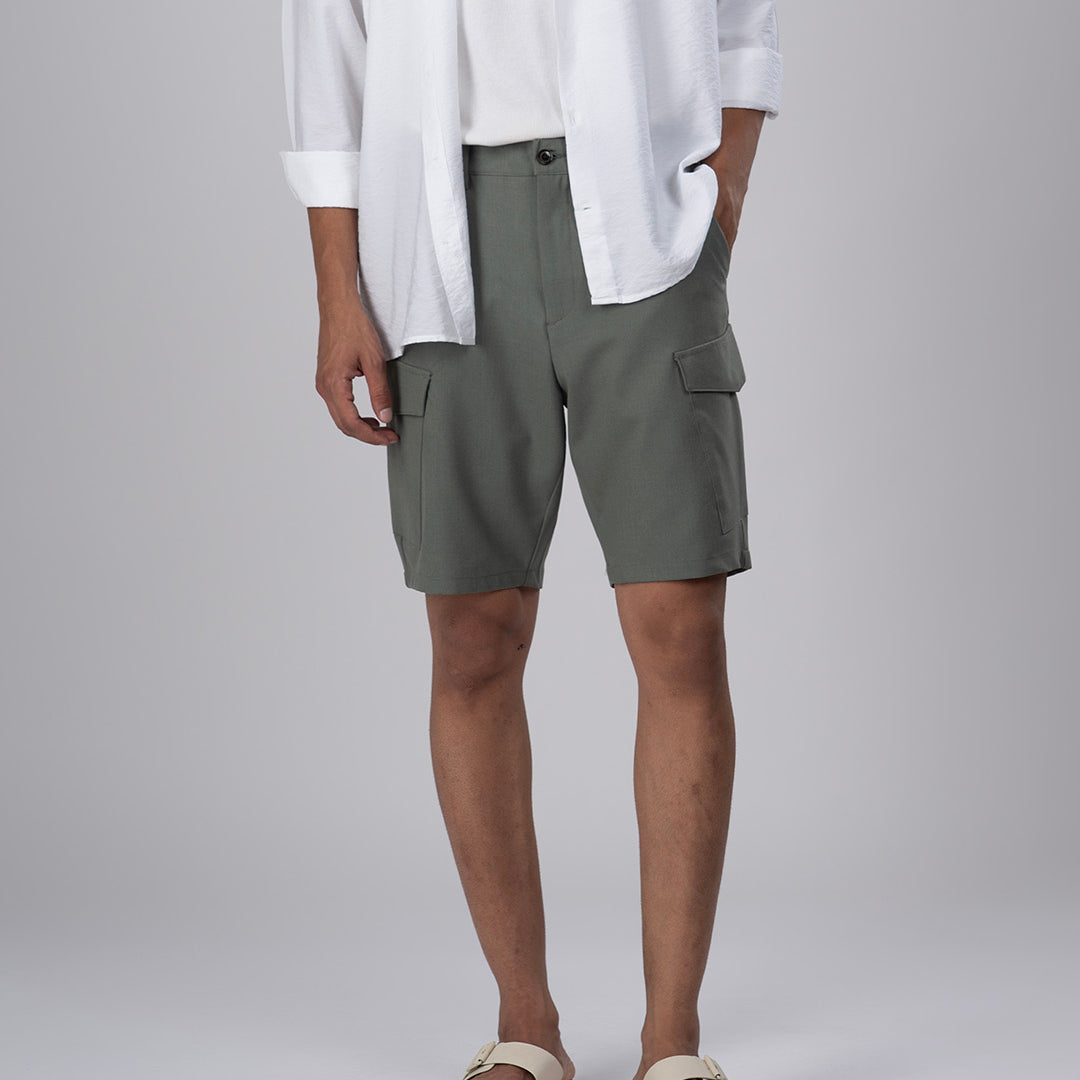 Easy Iron Cargo Shorts In Pistachio