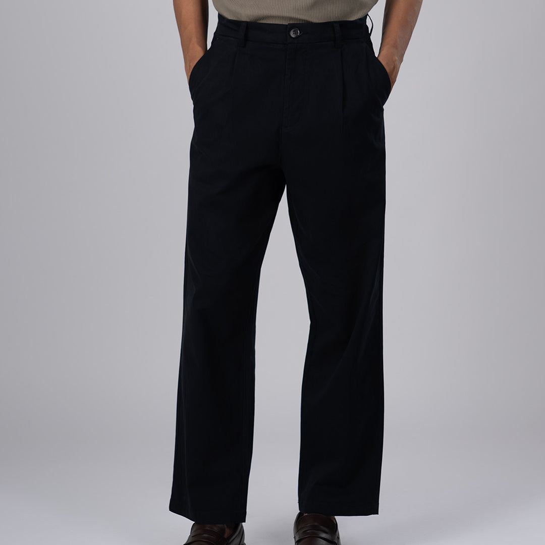 Premium Signature Relaxed Chinos In Black